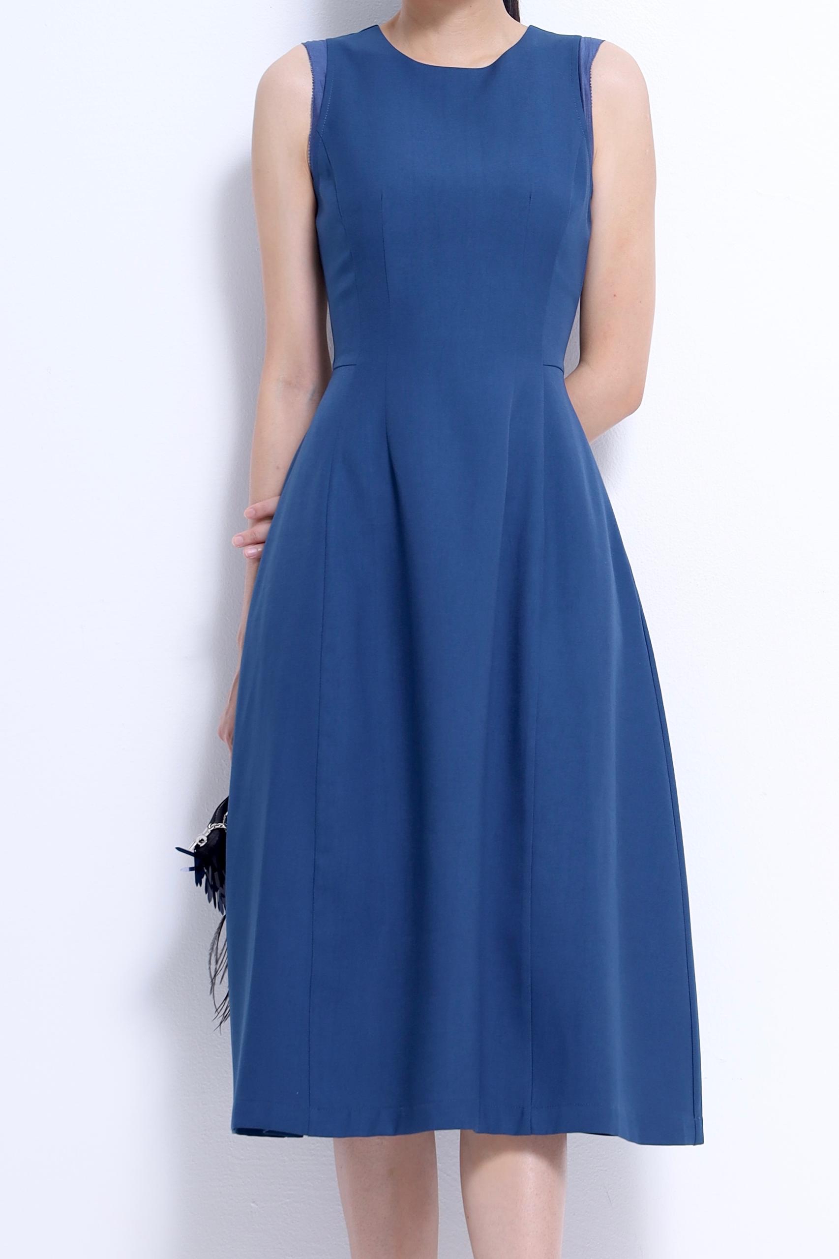 CD2159 Classic Fit & Flare Midi Dress