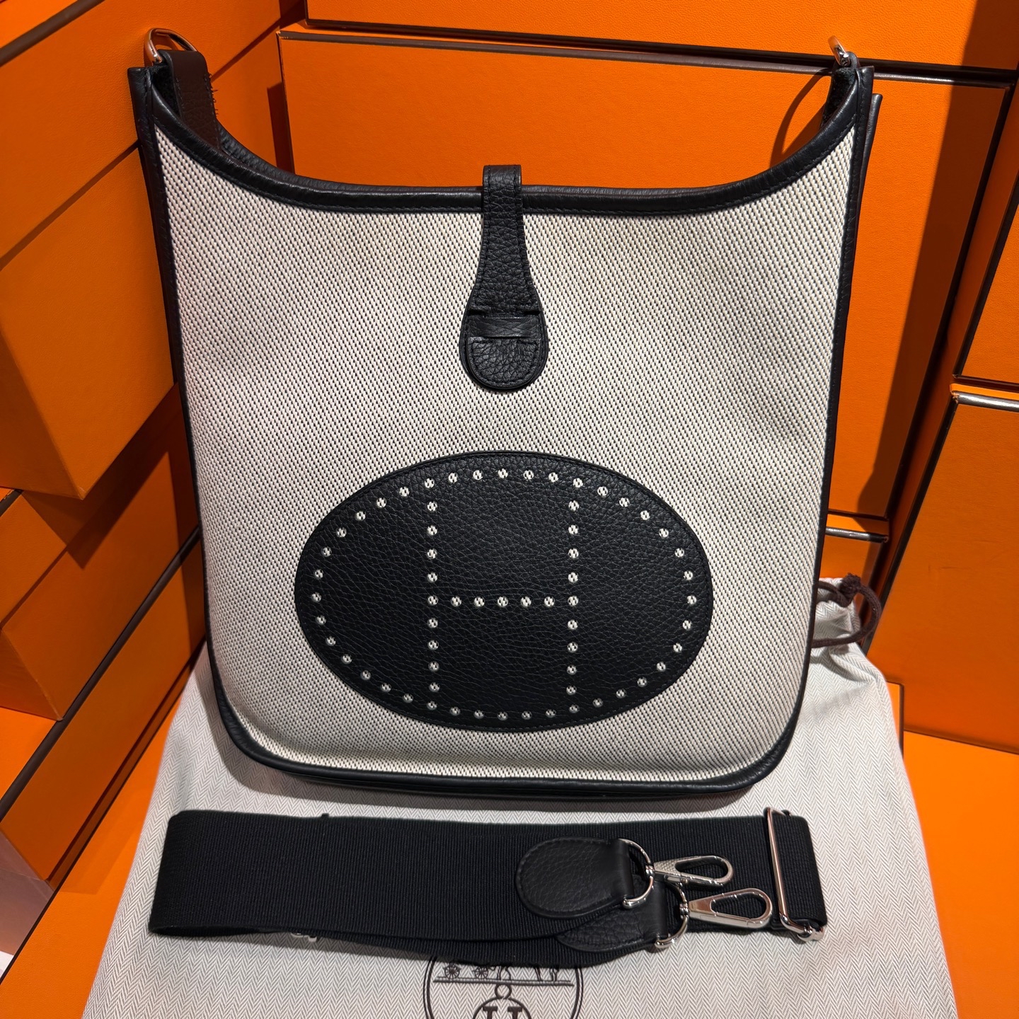 Pre-Owned HERMES E29 / Stamp 框R / Product Code : 26040802