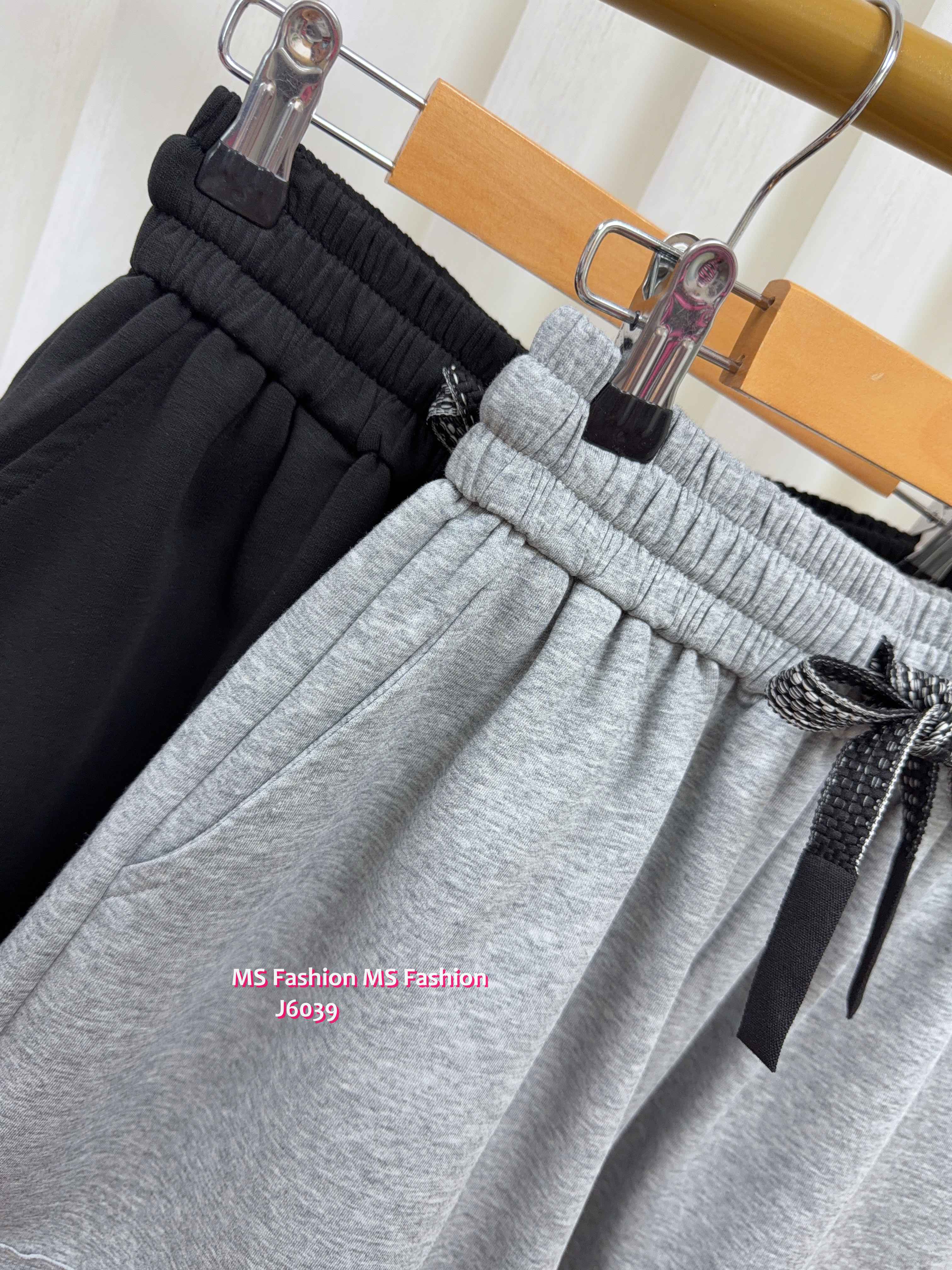 J6039 韓國🇰🇷薄牛仔拼布半裙