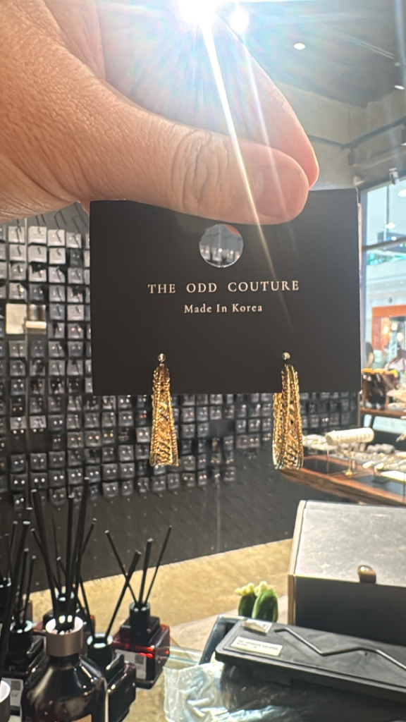 Vetra Hoops Earrings