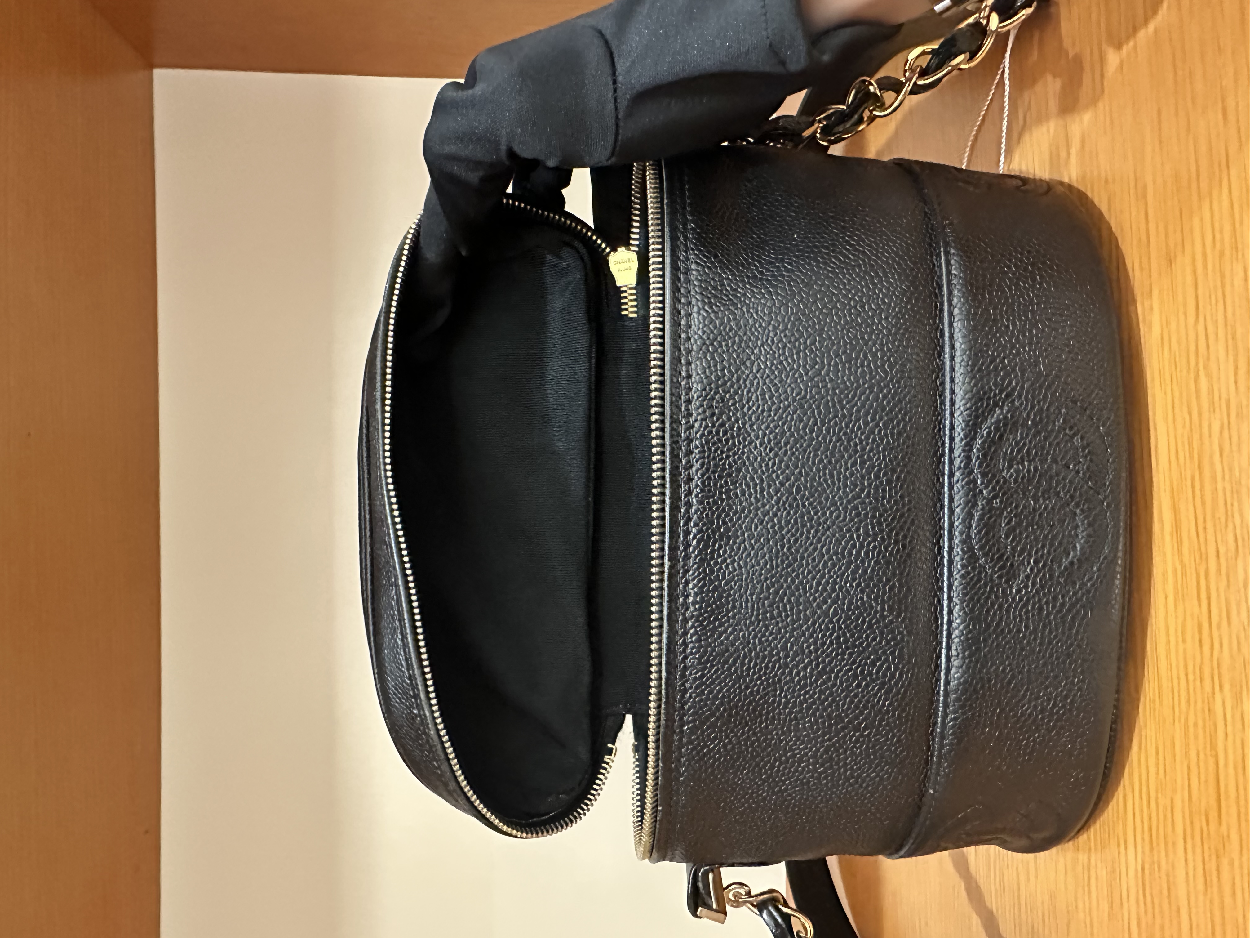 直播貨品 |  [1個-$100 2個-$300］HH30