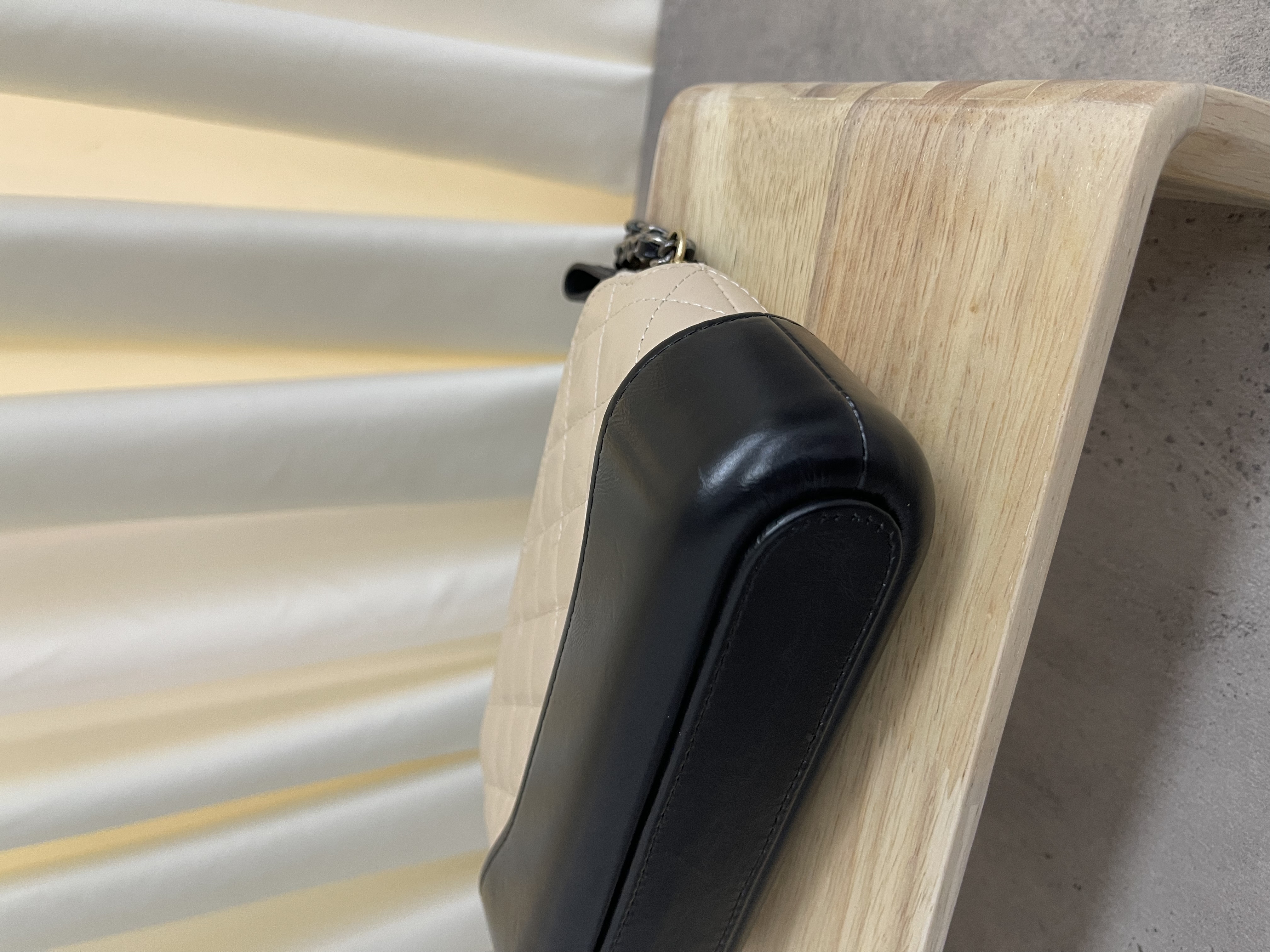 Pre-owned Chanel Gabrielle Clutch/ Product Code: 26012406