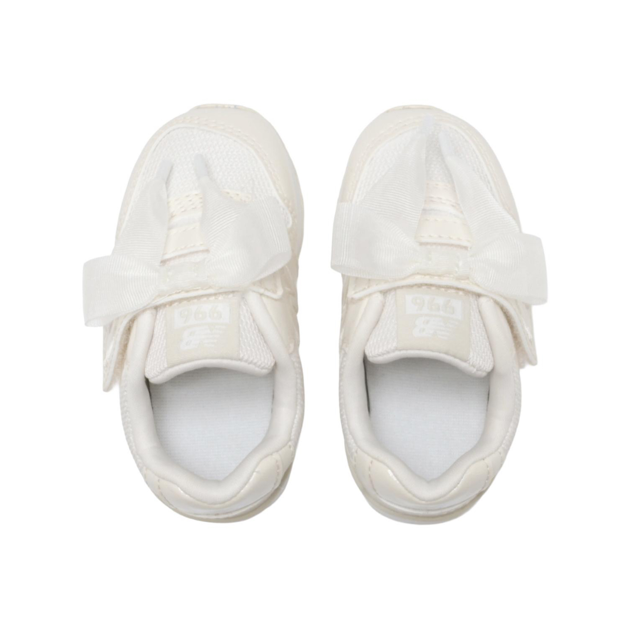 🇯🇵預訂 日本直送🇯🇵New Balance 米白絲帶蝴蝶結波鞋