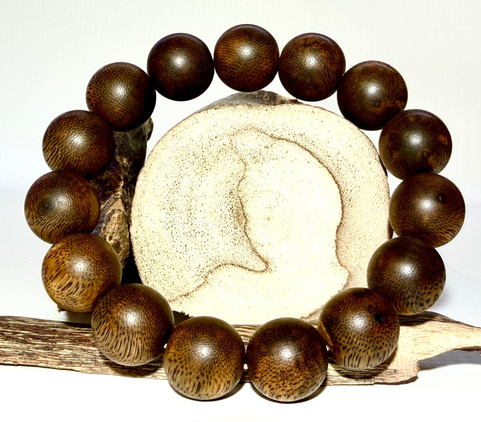 沉香手串15mm重22克 掌櫃私藏!10星級之選 (限香港地區發售及實體店交收)