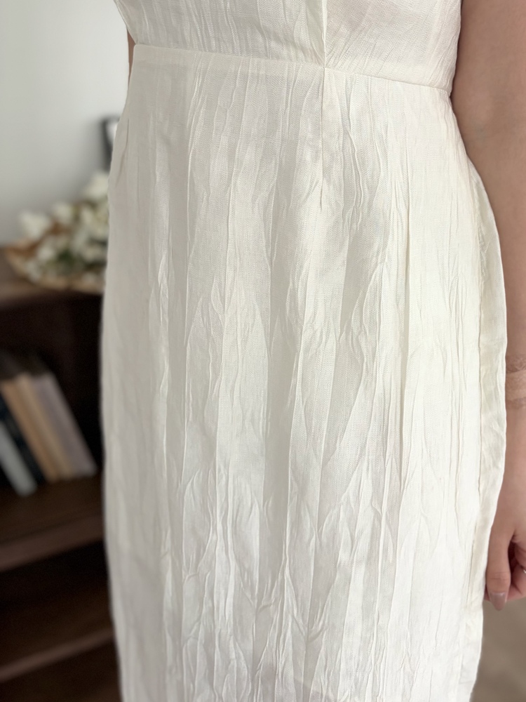 Lune Textured Dress (Ivory)