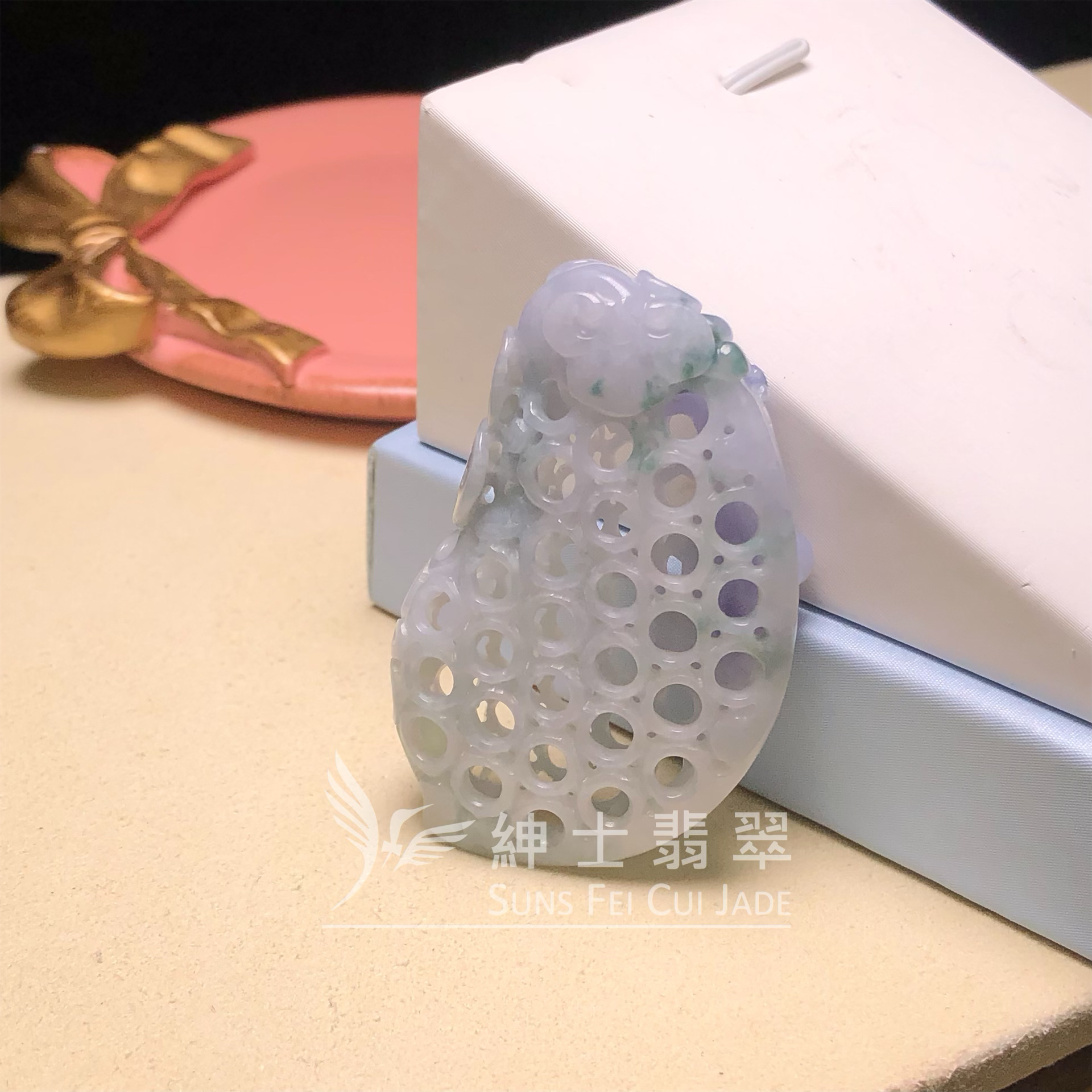 YK00357 紫羅蘭鑲空雕刻萬壽果