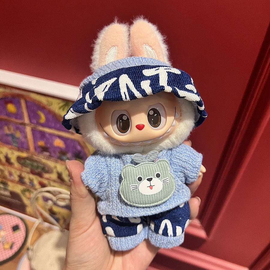 時尚 Labubu 娃娃服飾系列