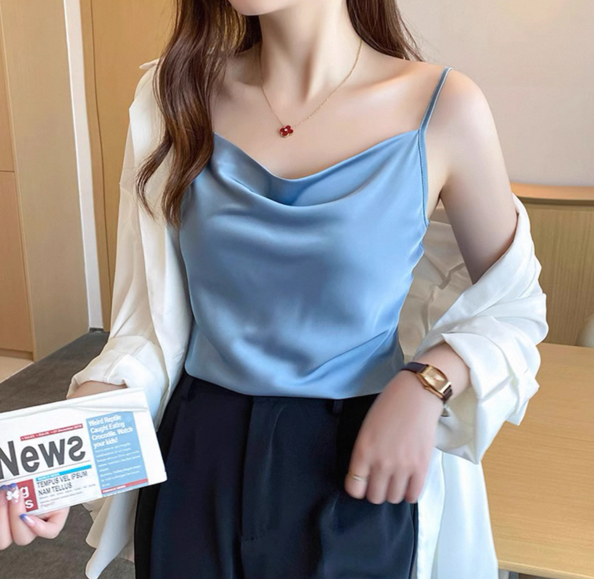 TP268一字荡领真丝背心