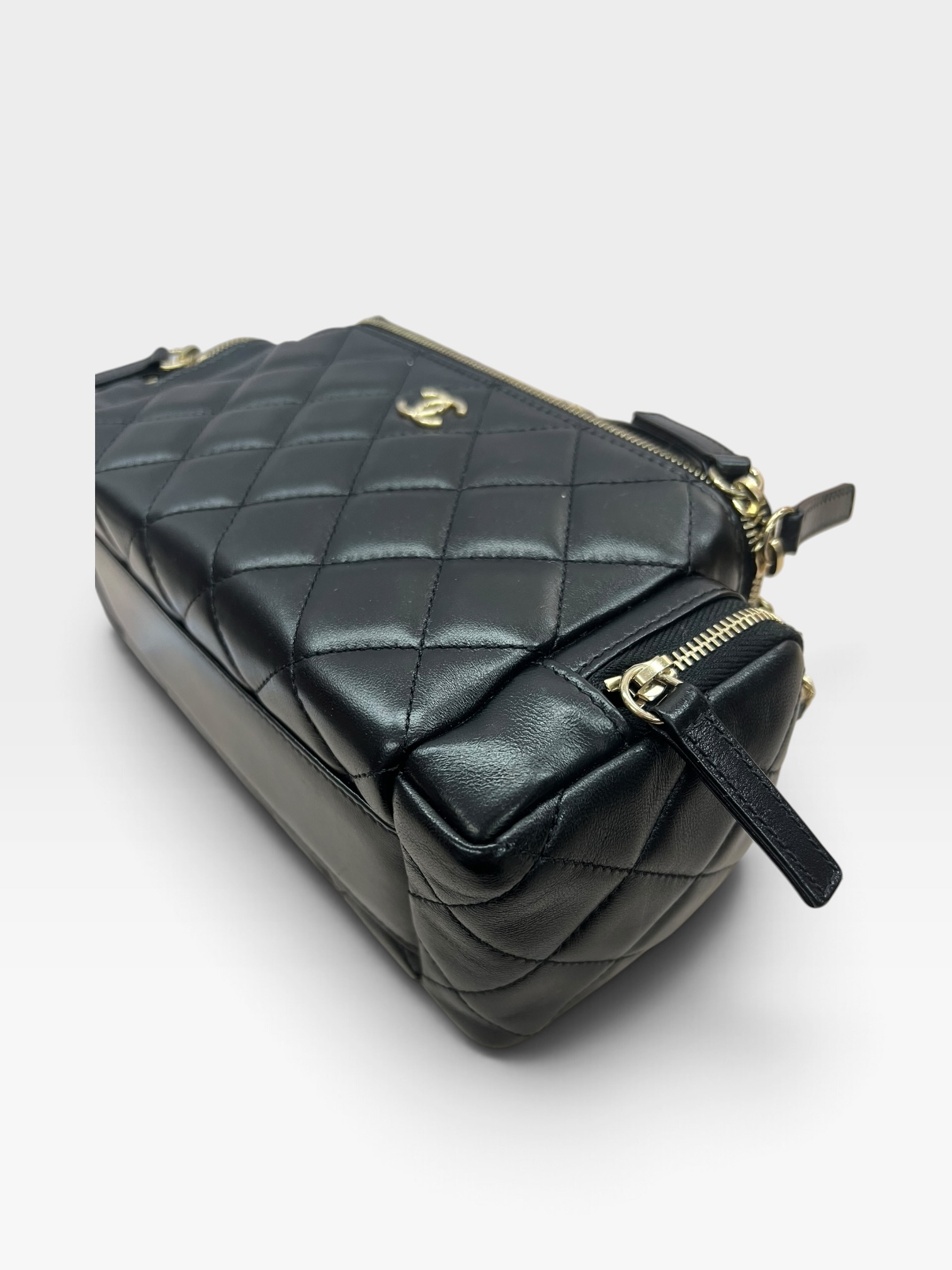Pre-Owned Chanel Multi Pocket Vanity Case/Product Code: 102301