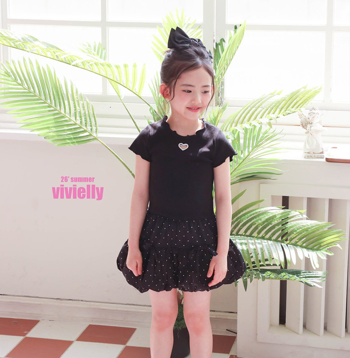 🇰🇷Vivielly tee 