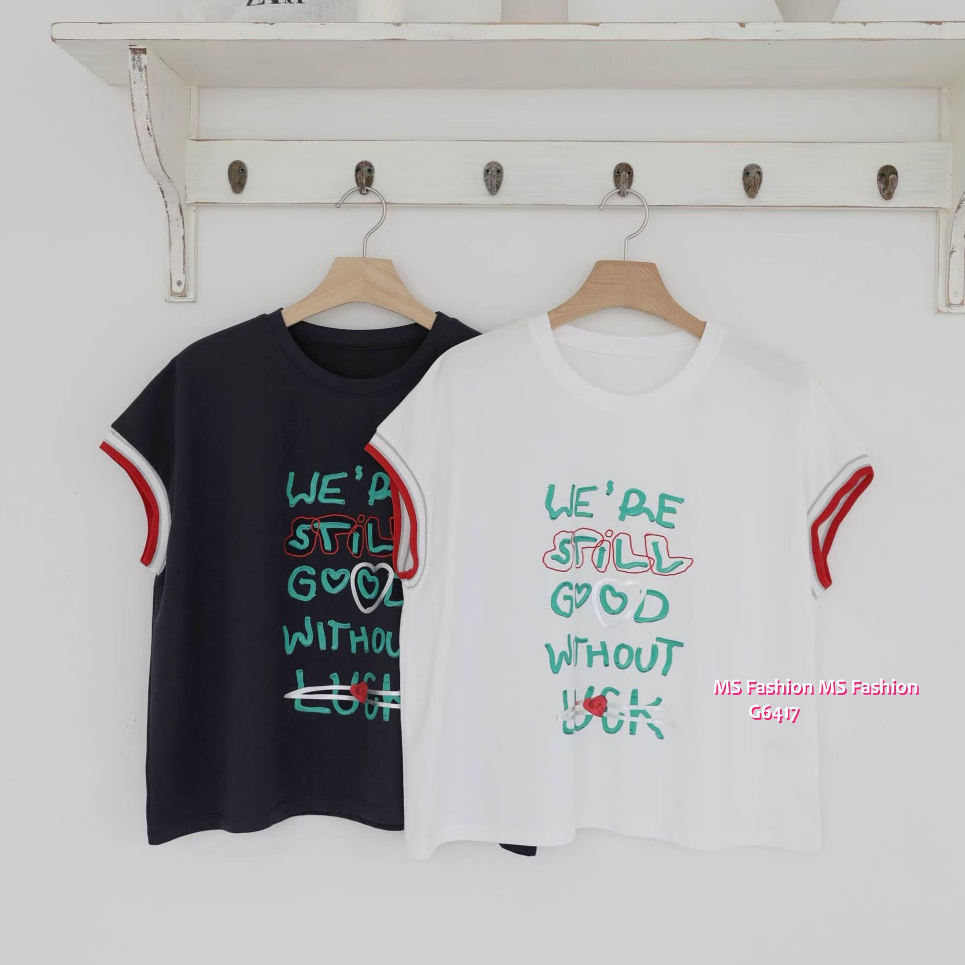 G6417 拼色字母print top