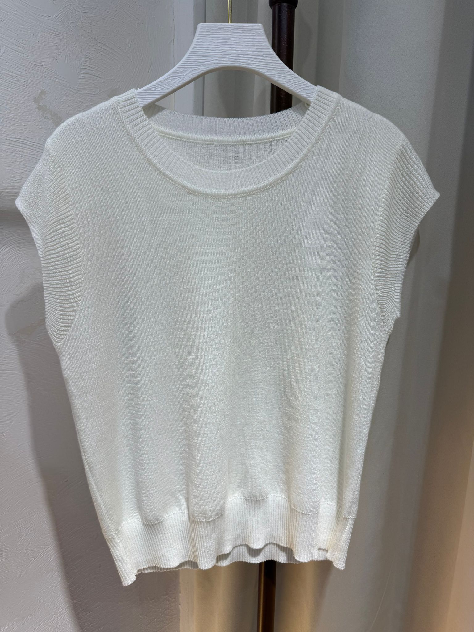 簡約圓領針織短袖上衣