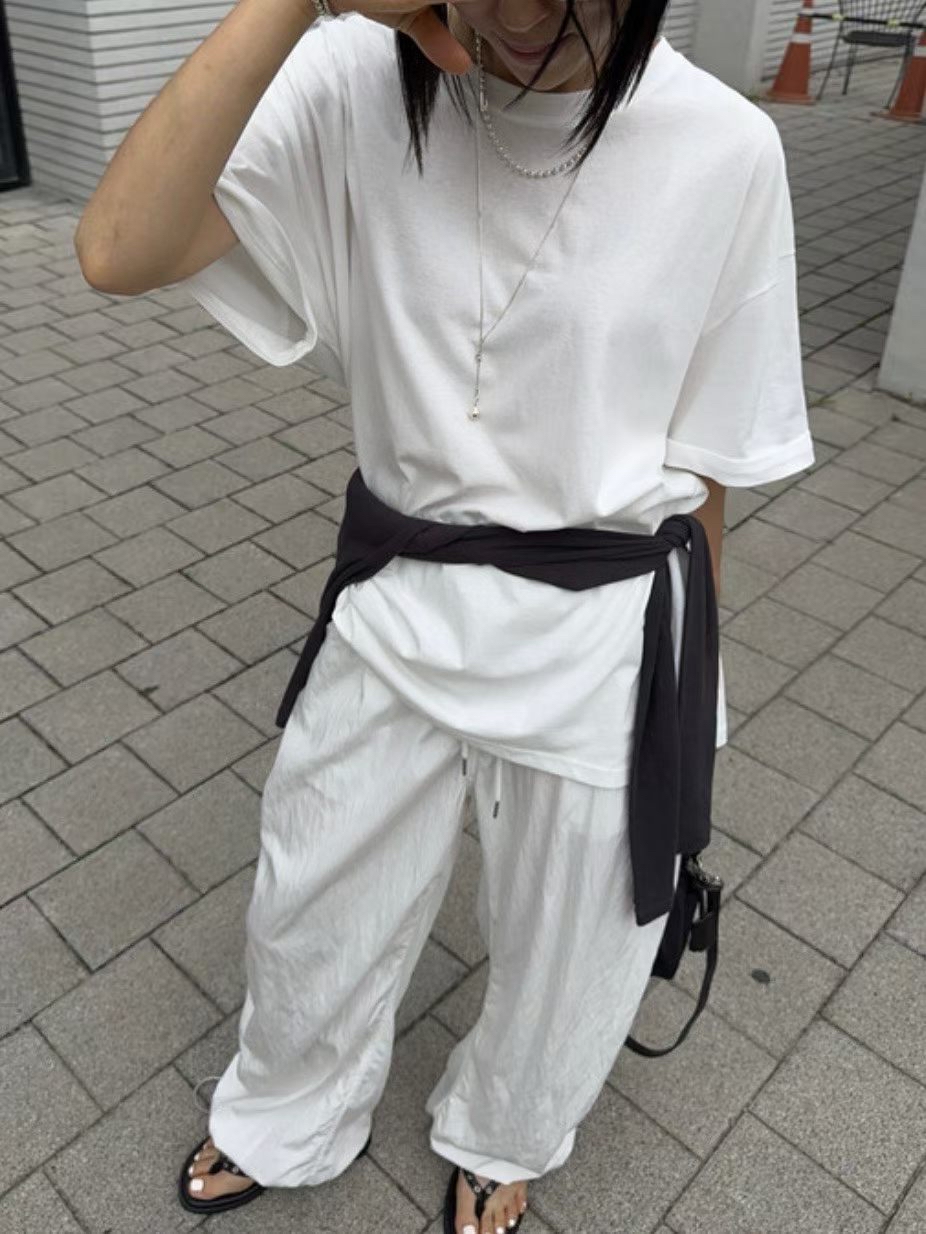 簡約百搭寬鬆短袖T