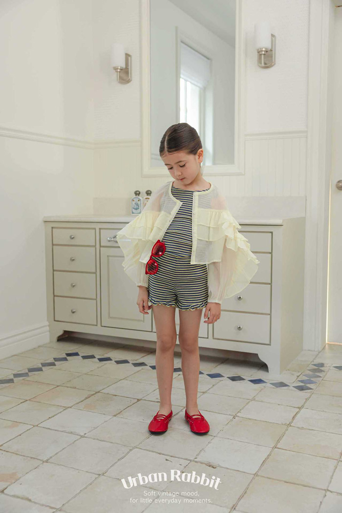 🇰🇷Urban Rabbit shirts