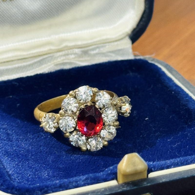 Vintage Art Deco Revival Czechoslovakian Ruby Red Rhinestone Ring - HK size 11 (B119)