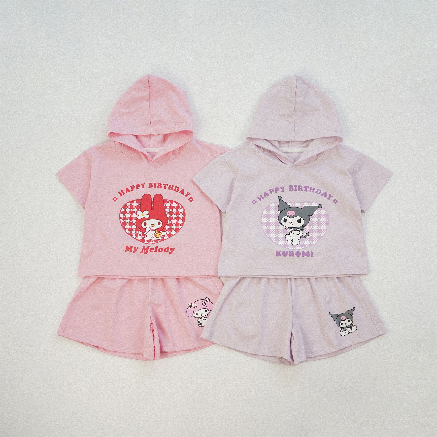 $68套。2套起$65套。韓版Kuromi & Melody連帽套裝