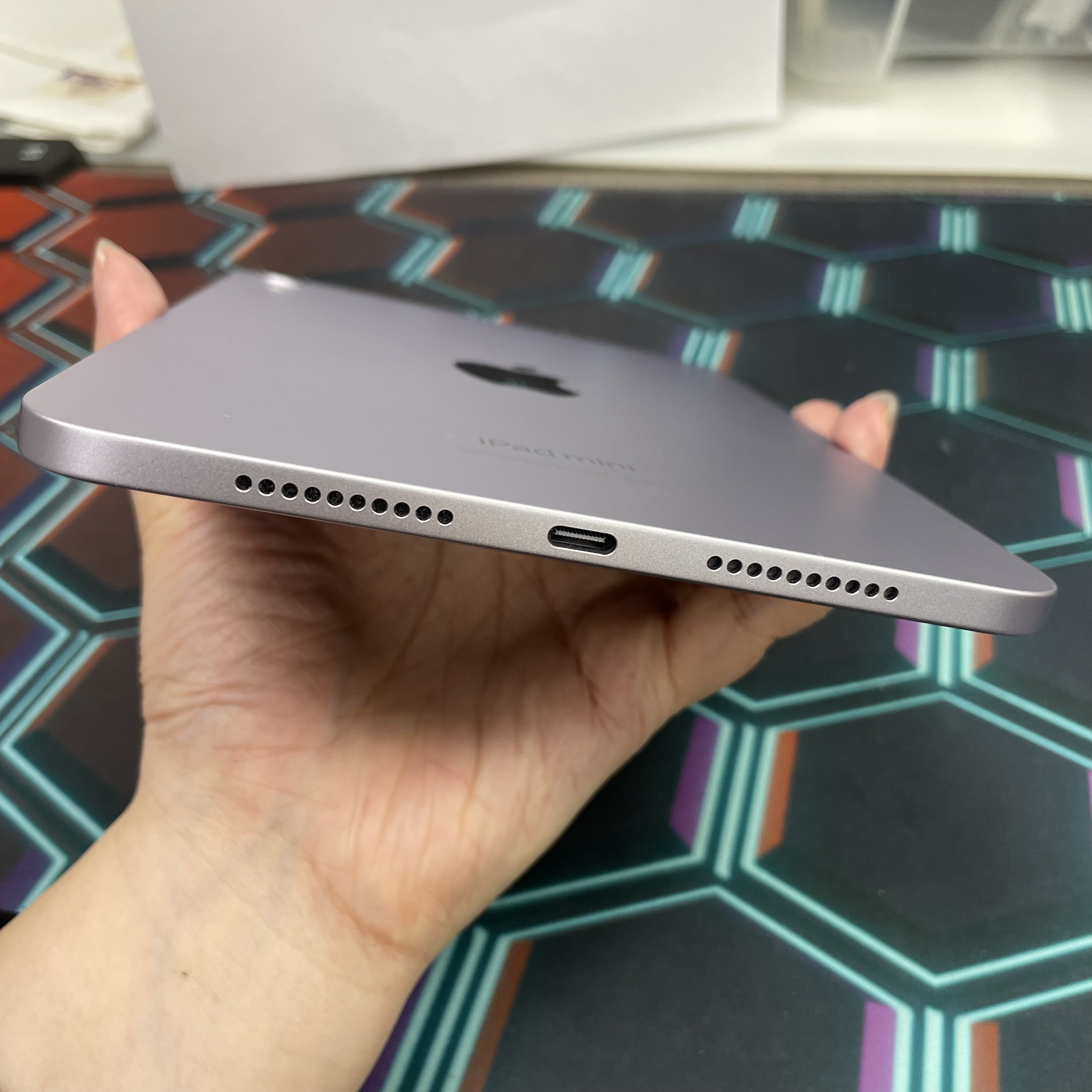 *789987 iPad mini 7 完美機 256GB WiFi版 紫色 purple