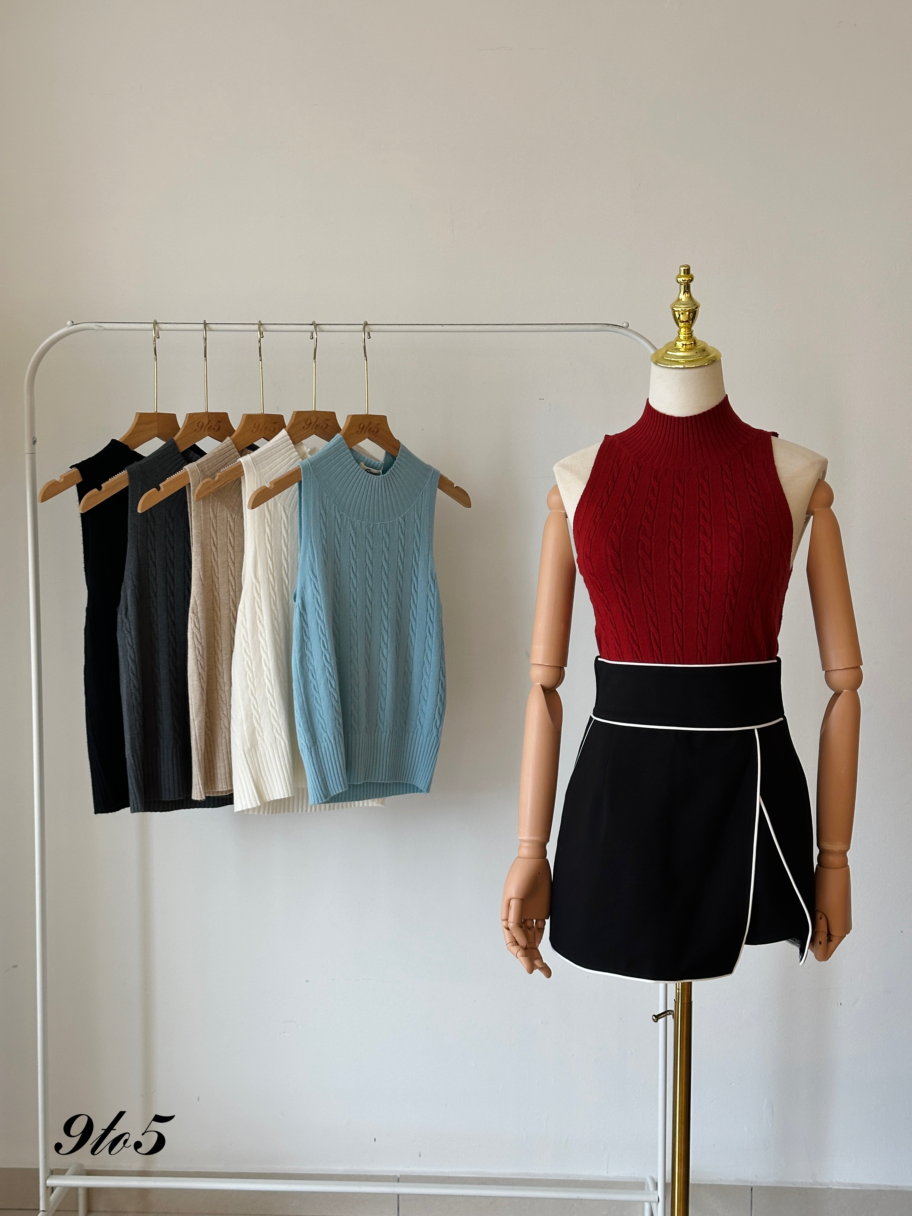 T3948 Mock Neck Sleeveless Knit Top -  6 Colors