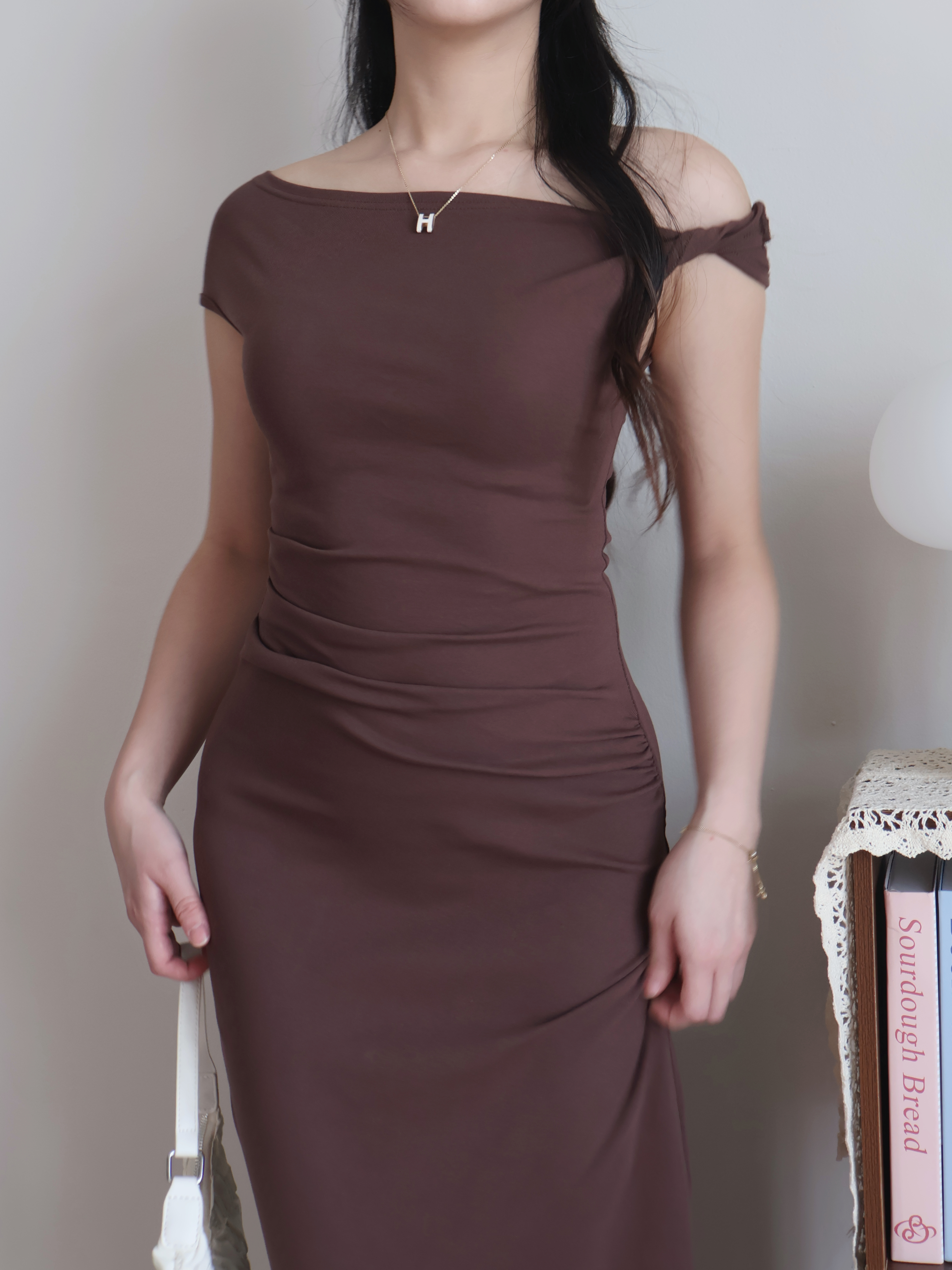 Vaeda Off-Shoulder Dress | Brown
