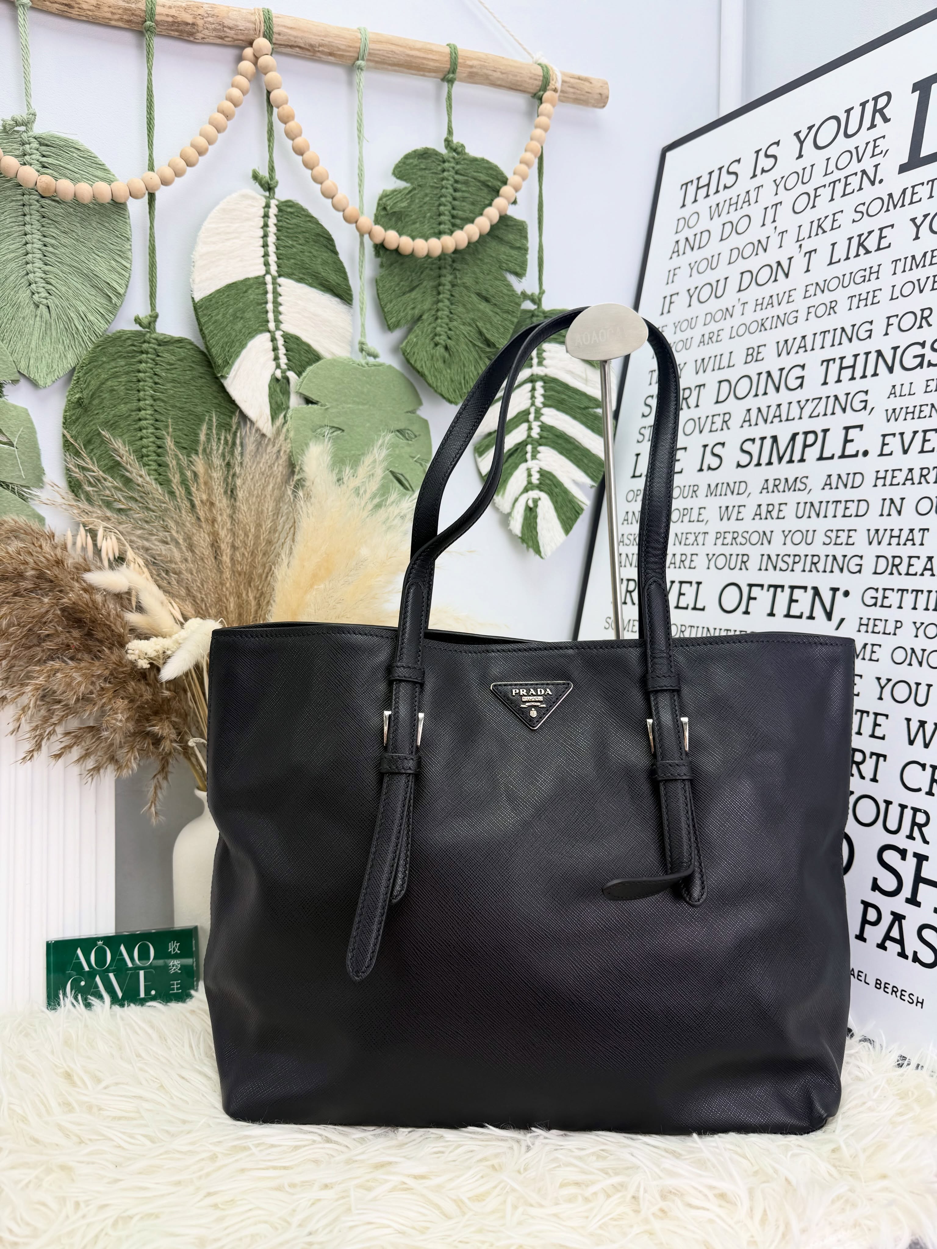 Parda👜 PRE OWNED 🛍️黑色 tote 🖤有塵袋