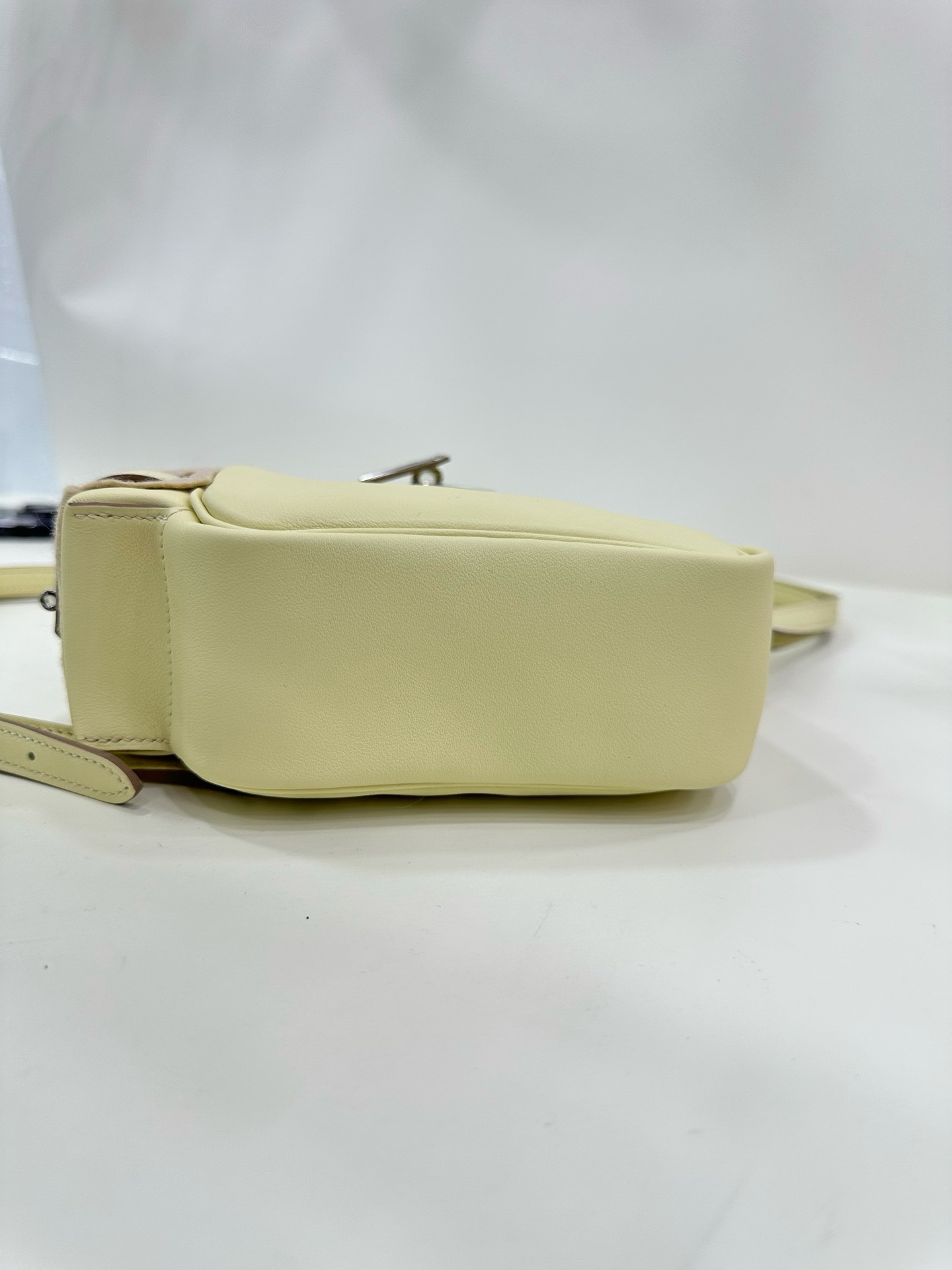 Pre-Owned HERMES Mini Kelly Jump Backpack / Stamp K / Swift皮 米爾頓黃 / Product Code: 26052201