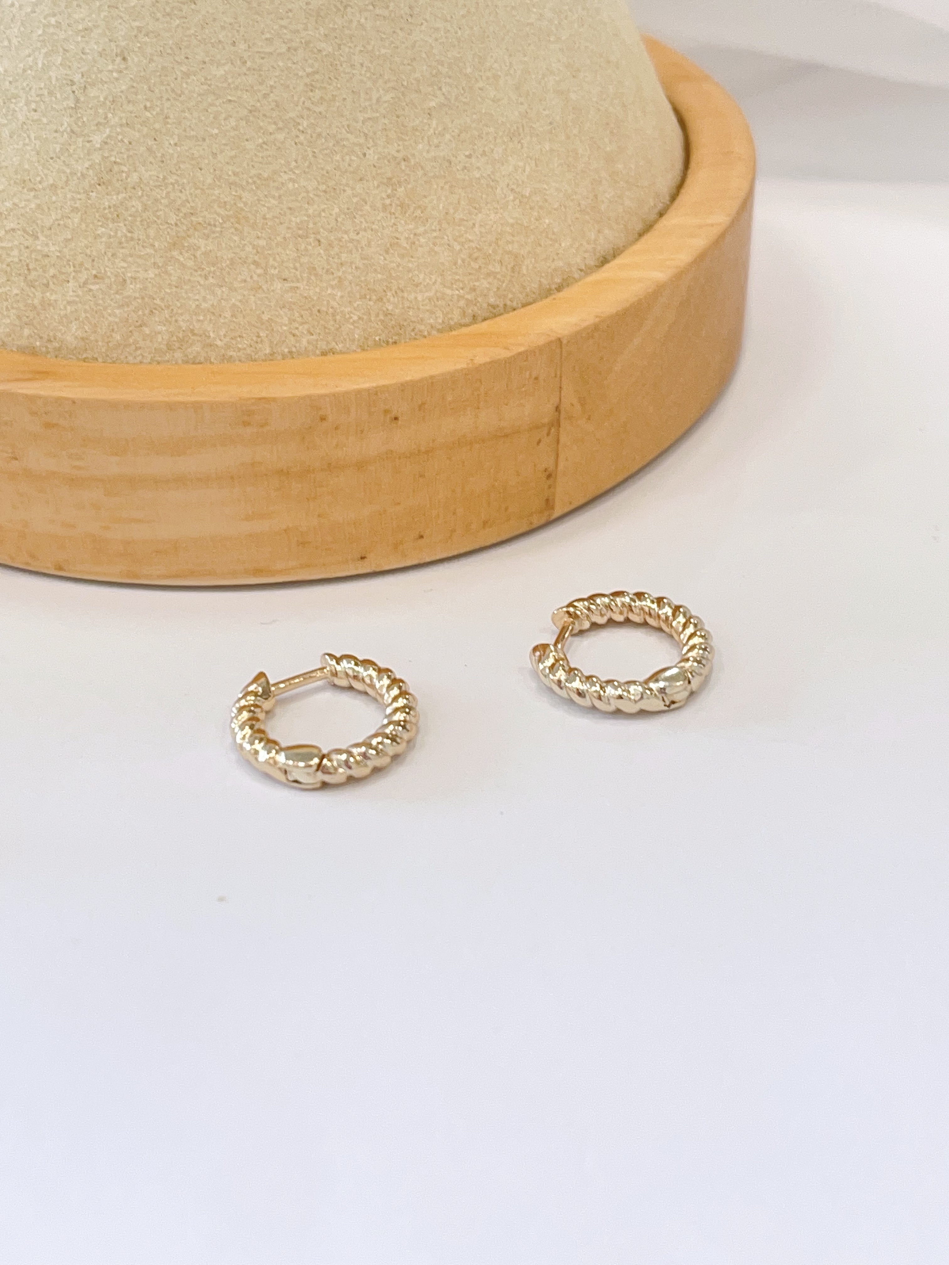 日常百搭小麻花耳扣耳环