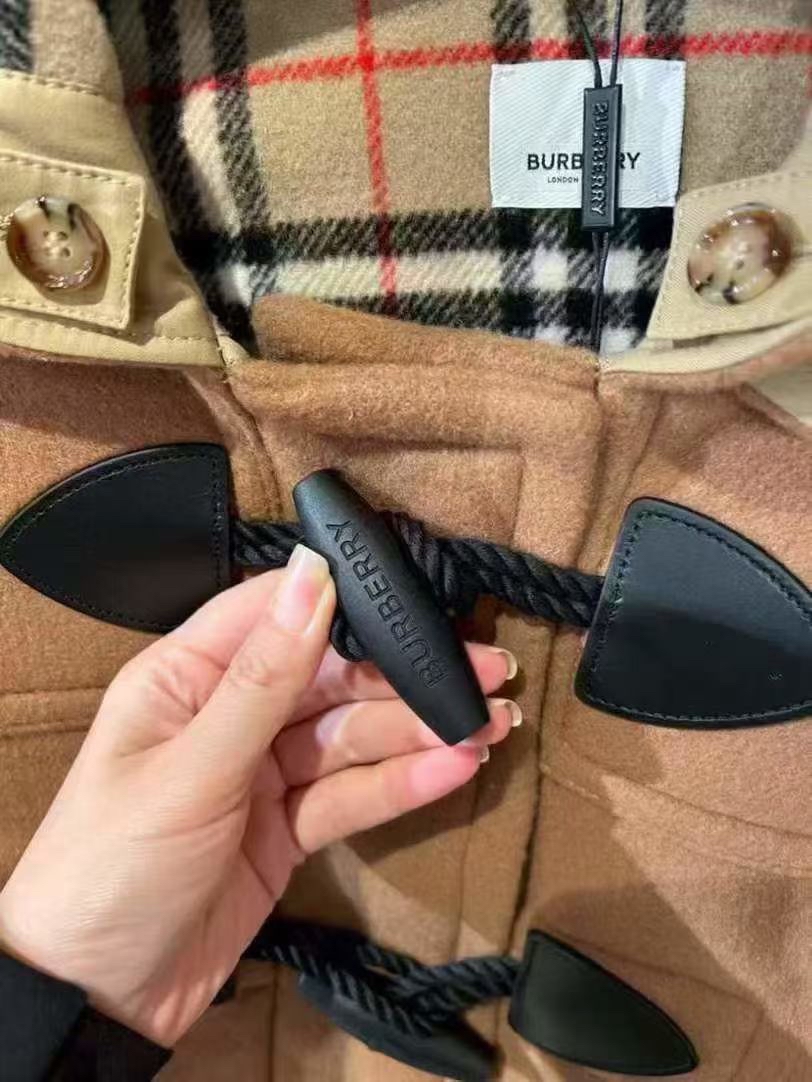 Burberry 駝色牛角扣駝色羊毛大褸