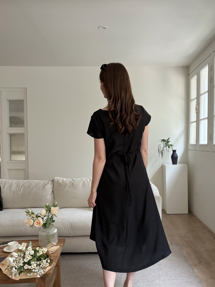 Belle Ruched Dress (Black)