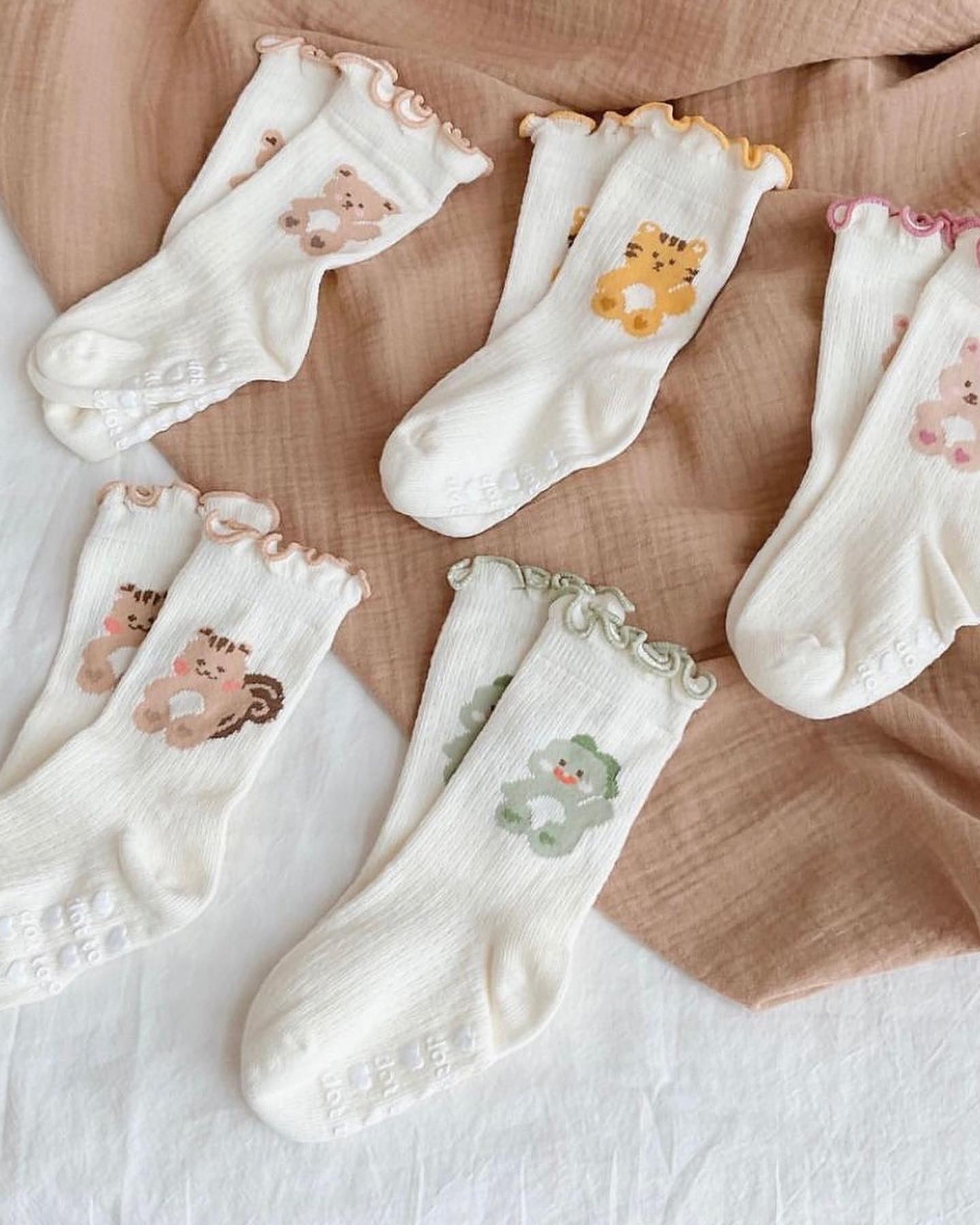 Dottodot 花邊透氣公仔襪