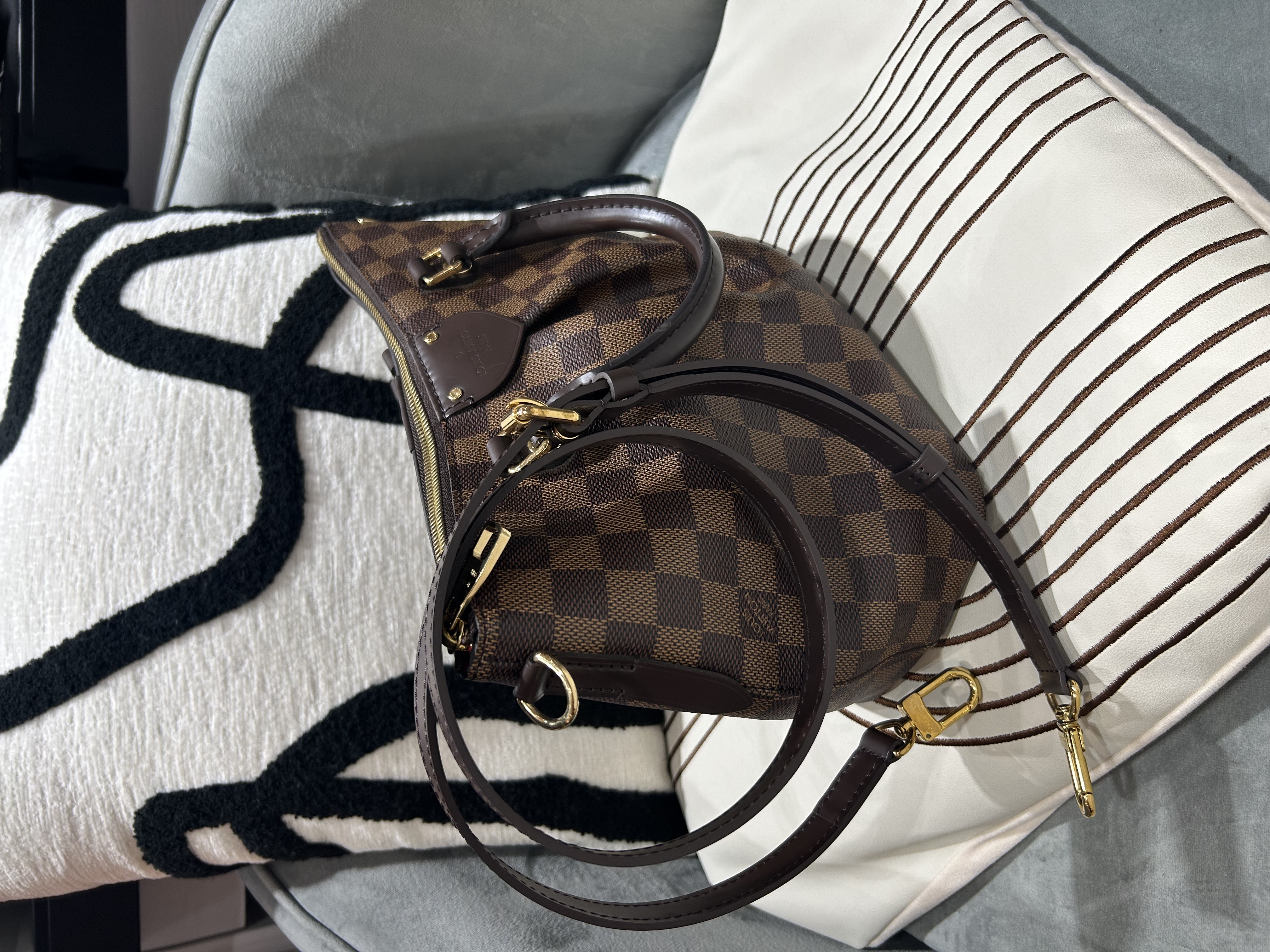 LV Damier Ebene Siena PM 2Way Bag 100%Authentic, 98%New ✅Strap✅Dust bag