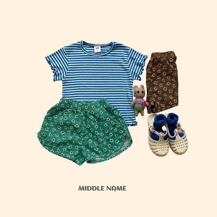 🇰🇷middle name tee