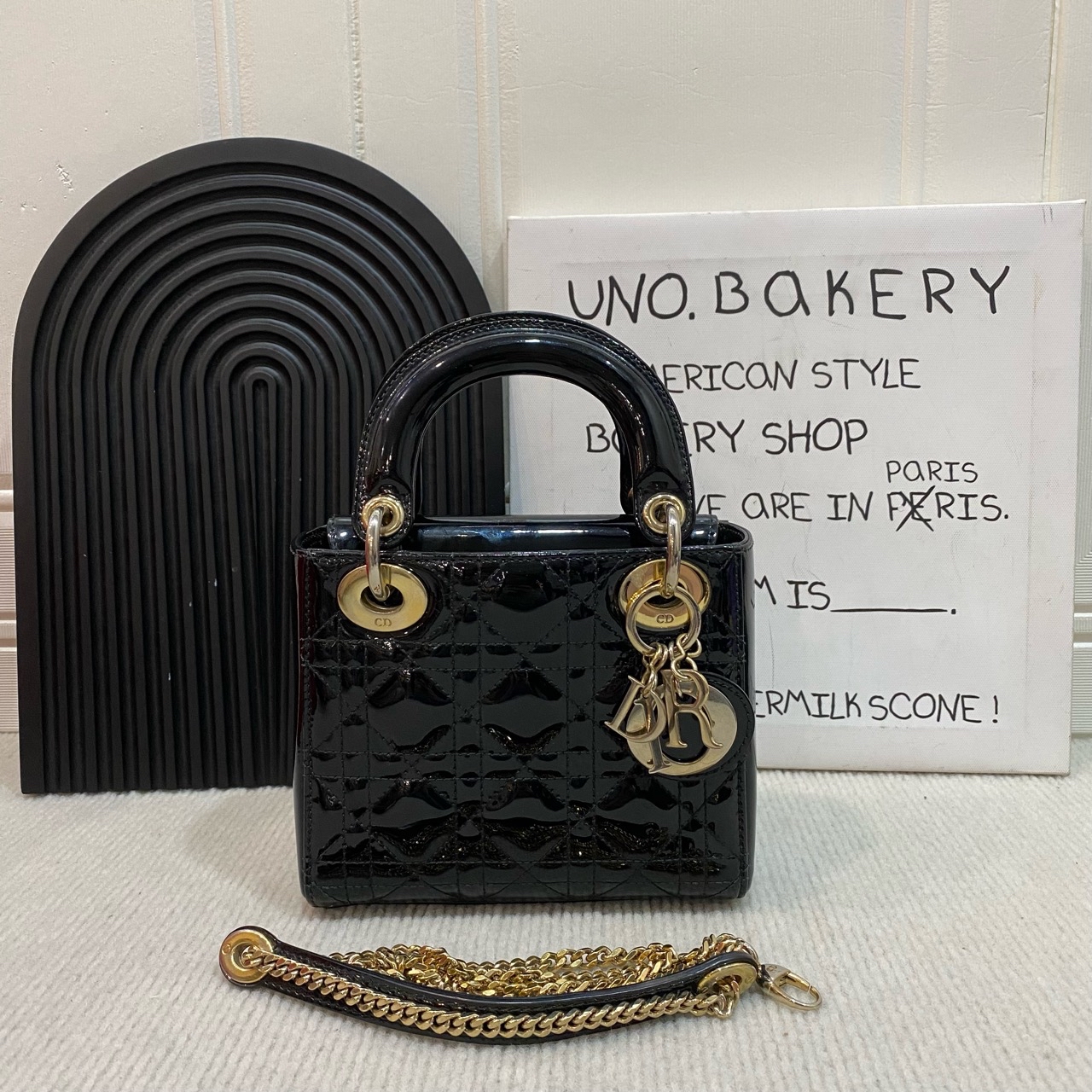 【預訂貨品】Dior 漆皮黑金三格戴妃包