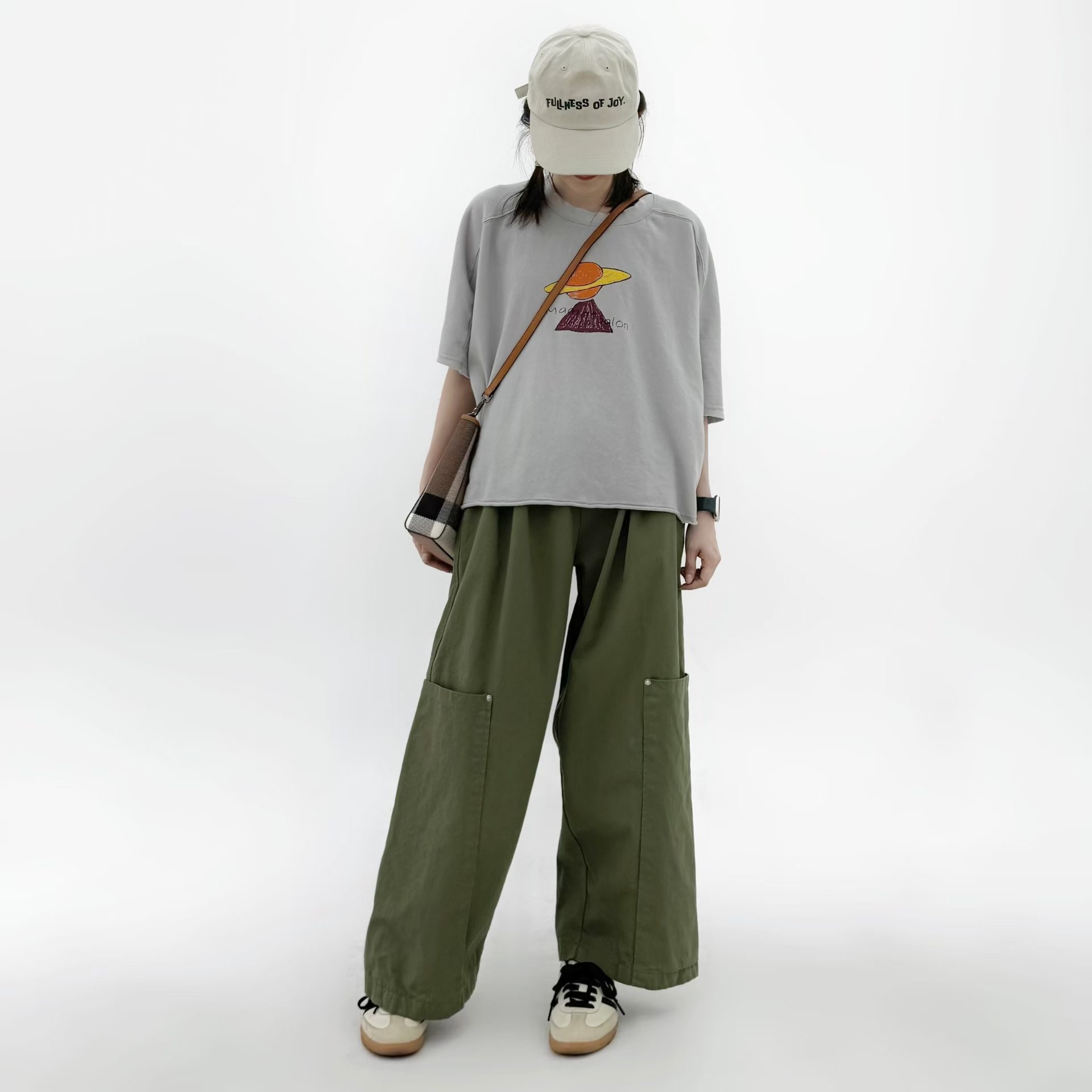 SS2621 趣味星球人印花寬鬆T