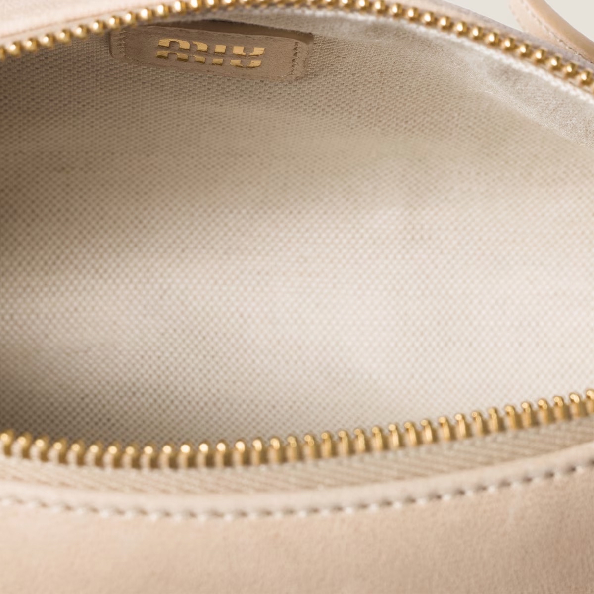 Miu Miu 女士 徽標單肩包均碼碼22cm*9cm*9cm