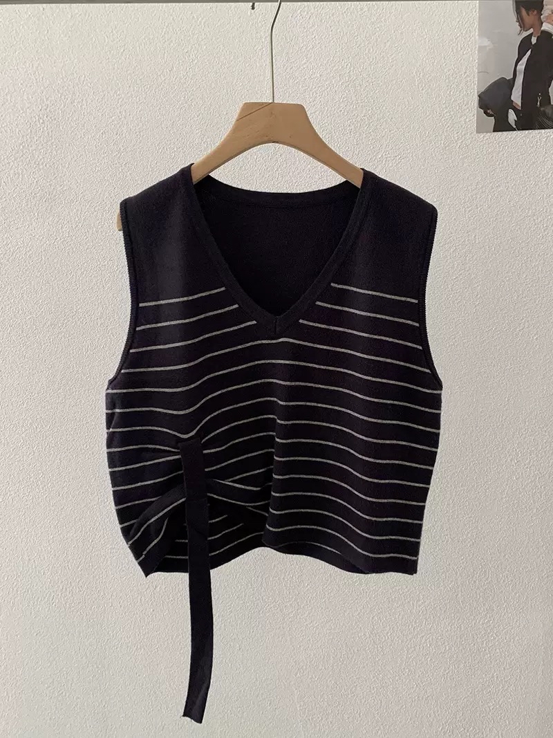 V领撞色条纹设计感宽松针织马甲