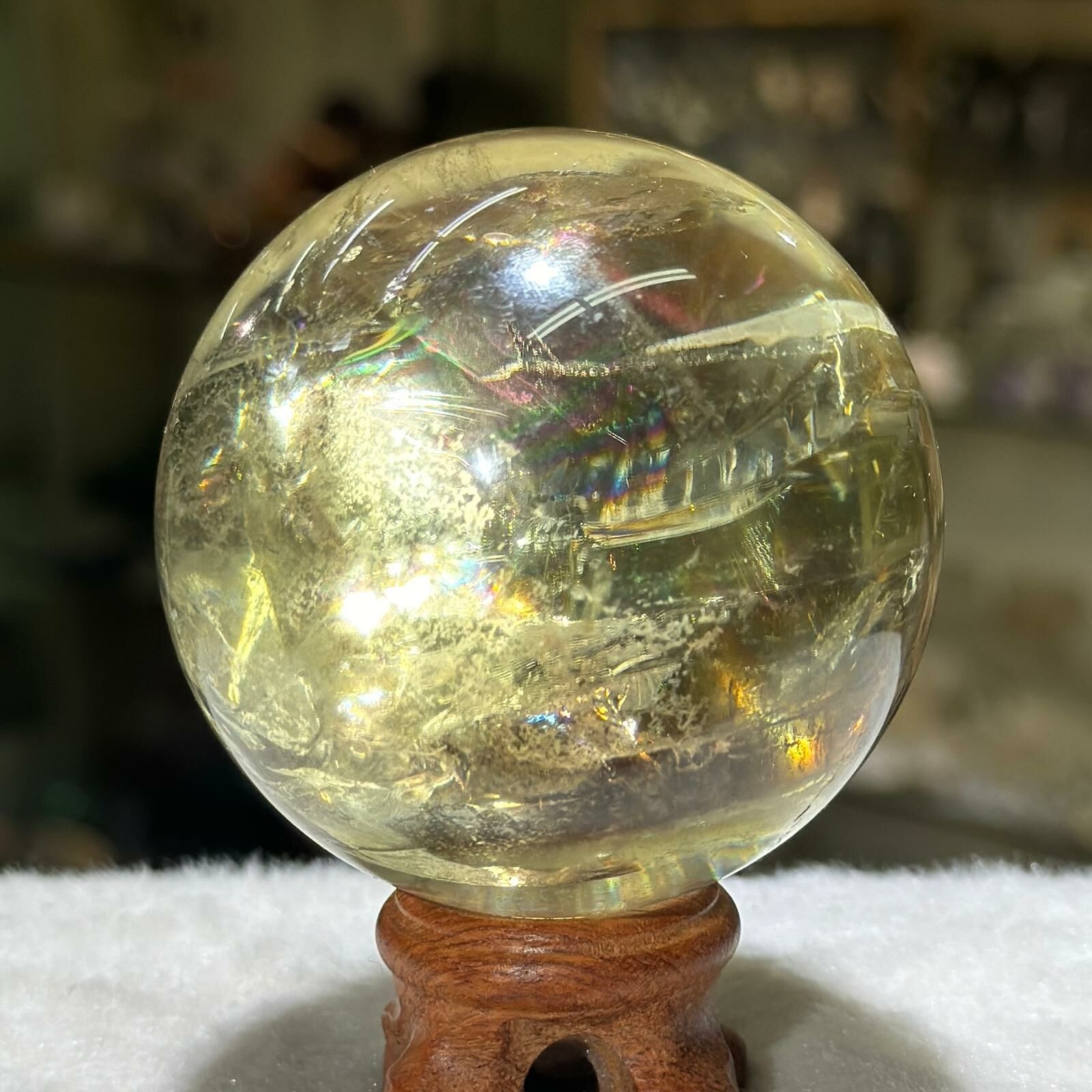 黃水晶 球 - 6cm+/- (不連座)