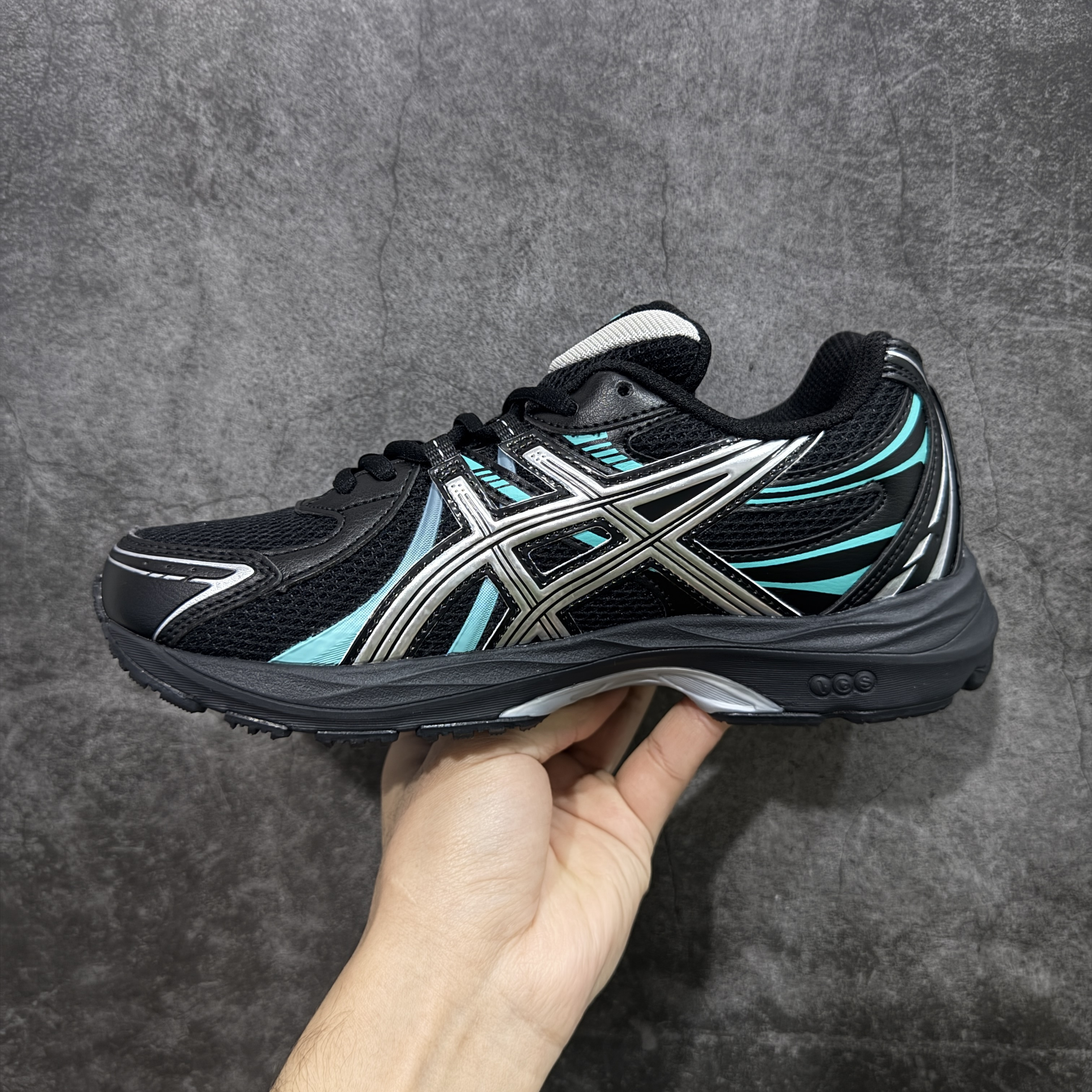 Asics Gel-Sekiran 1203A711-003