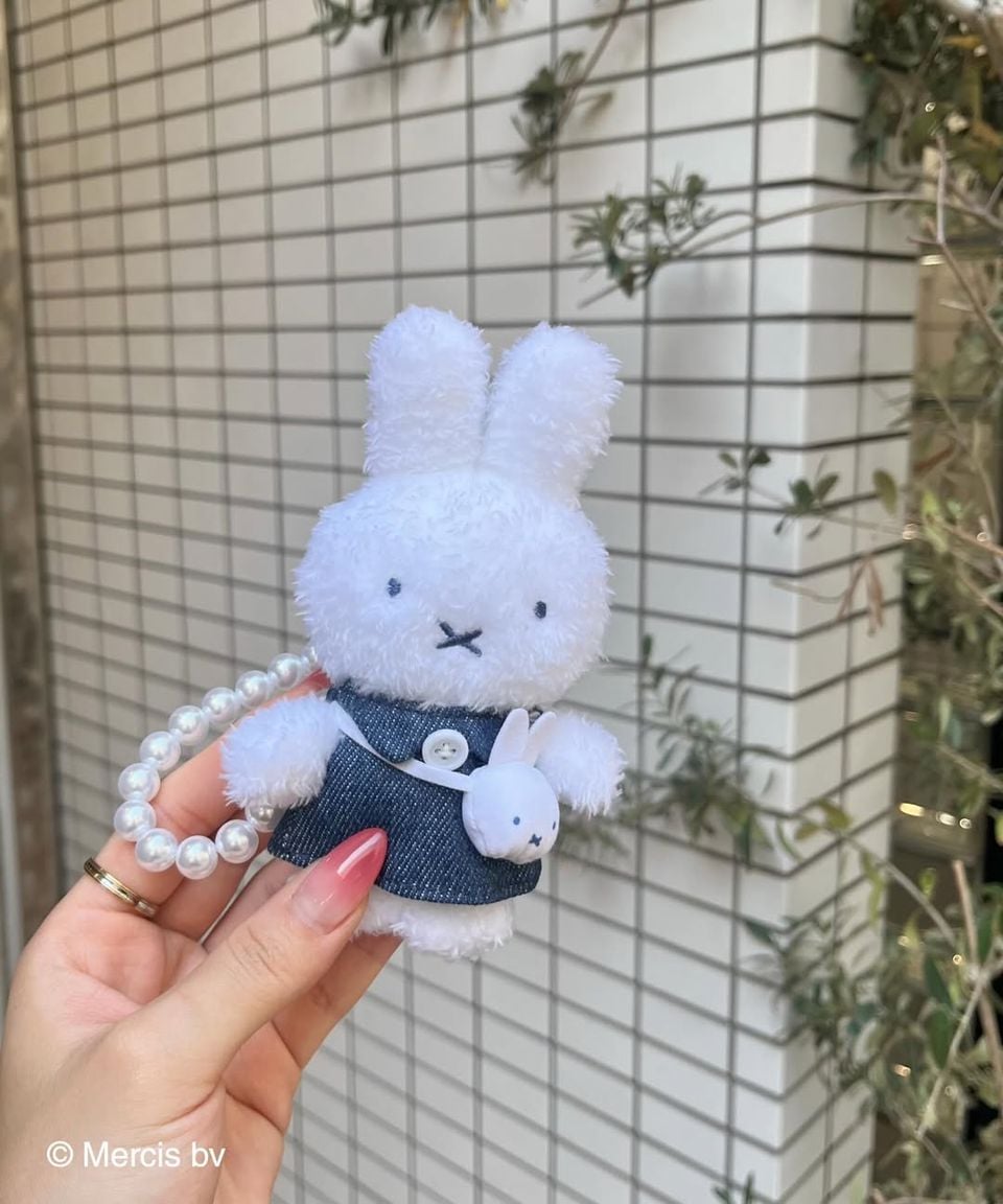 新貨到店 [日本直送] Miia x Miffy聯乘 原宿限定掛件 last two