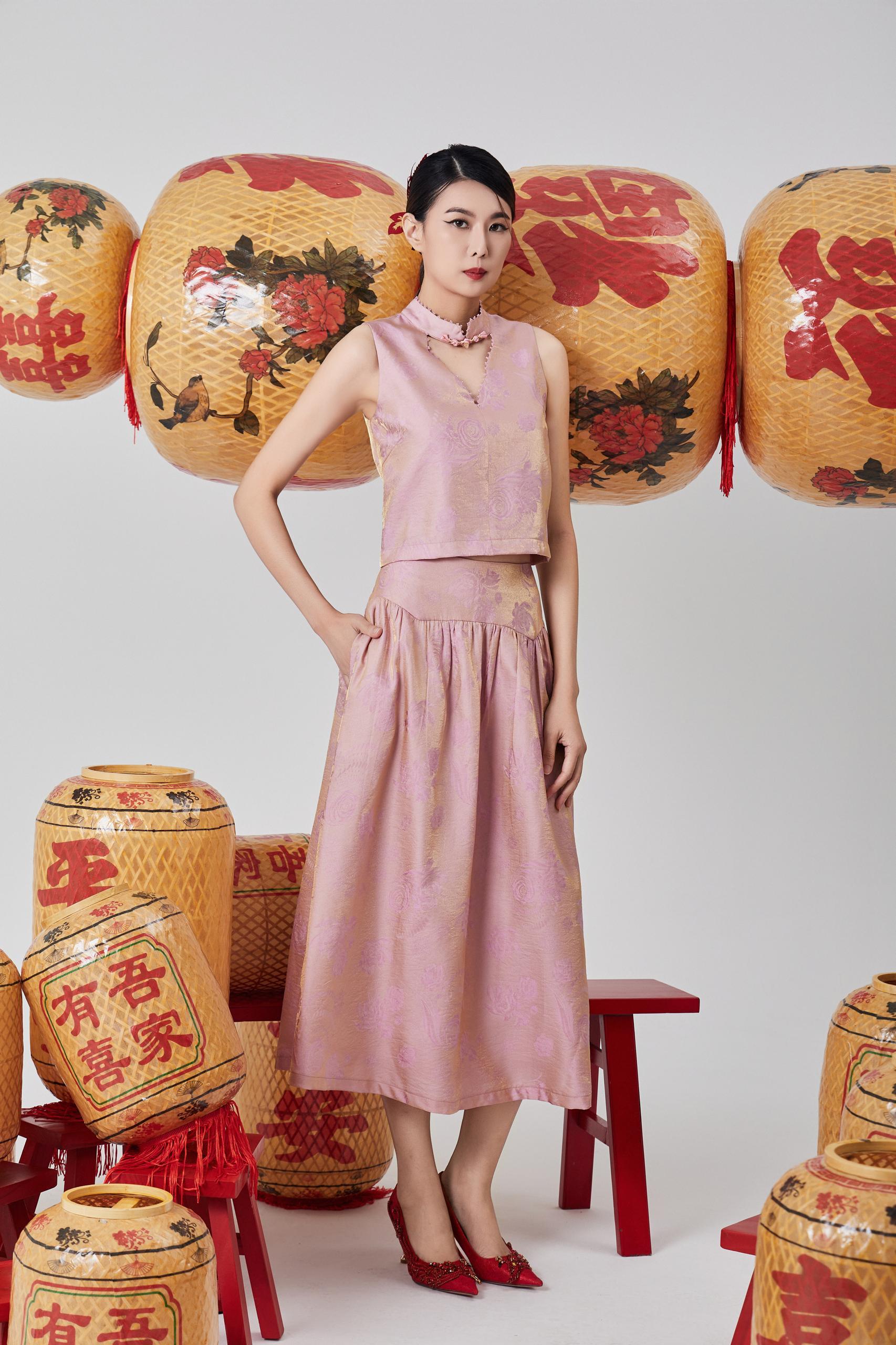 独家胸前绣珠旗袍上衣 2607