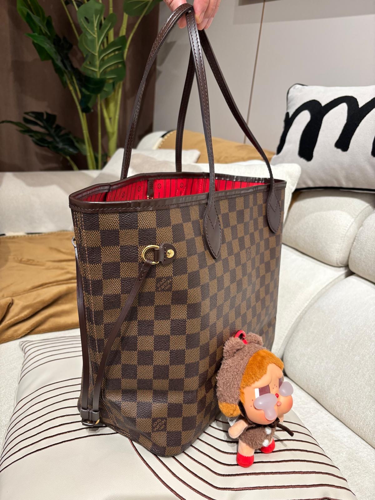 LV Neverfull MM 100%Authentic, 98%New ✅Dust bag