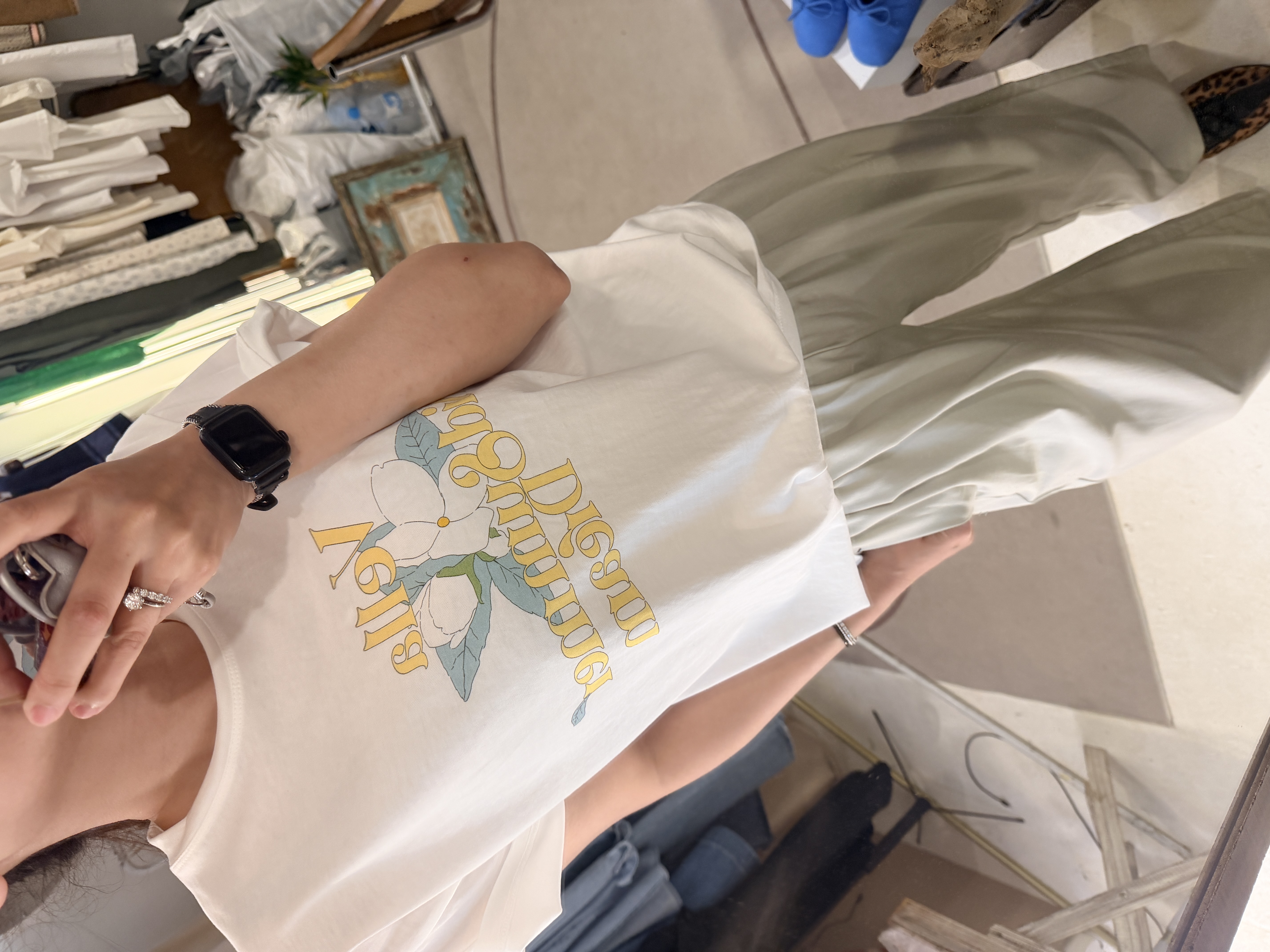 Flower printed tee