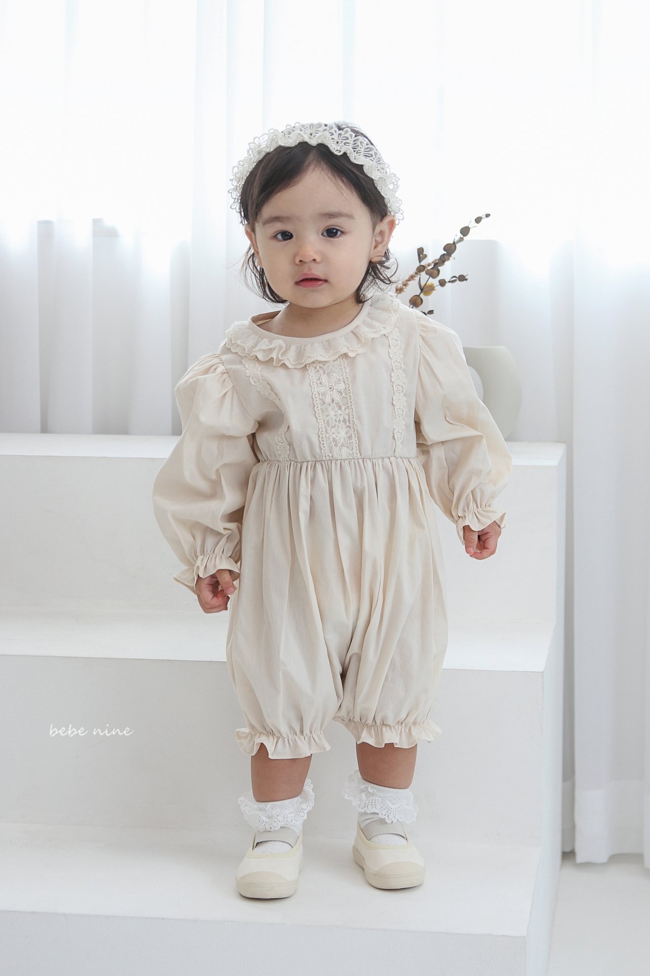 🌸預訂 韓國直送🌸🇰🇷Bebenine兩色蕾絲花邊寬鬆長袖連身服