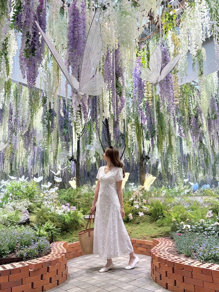 Aurelie Embroidered Dress (White)