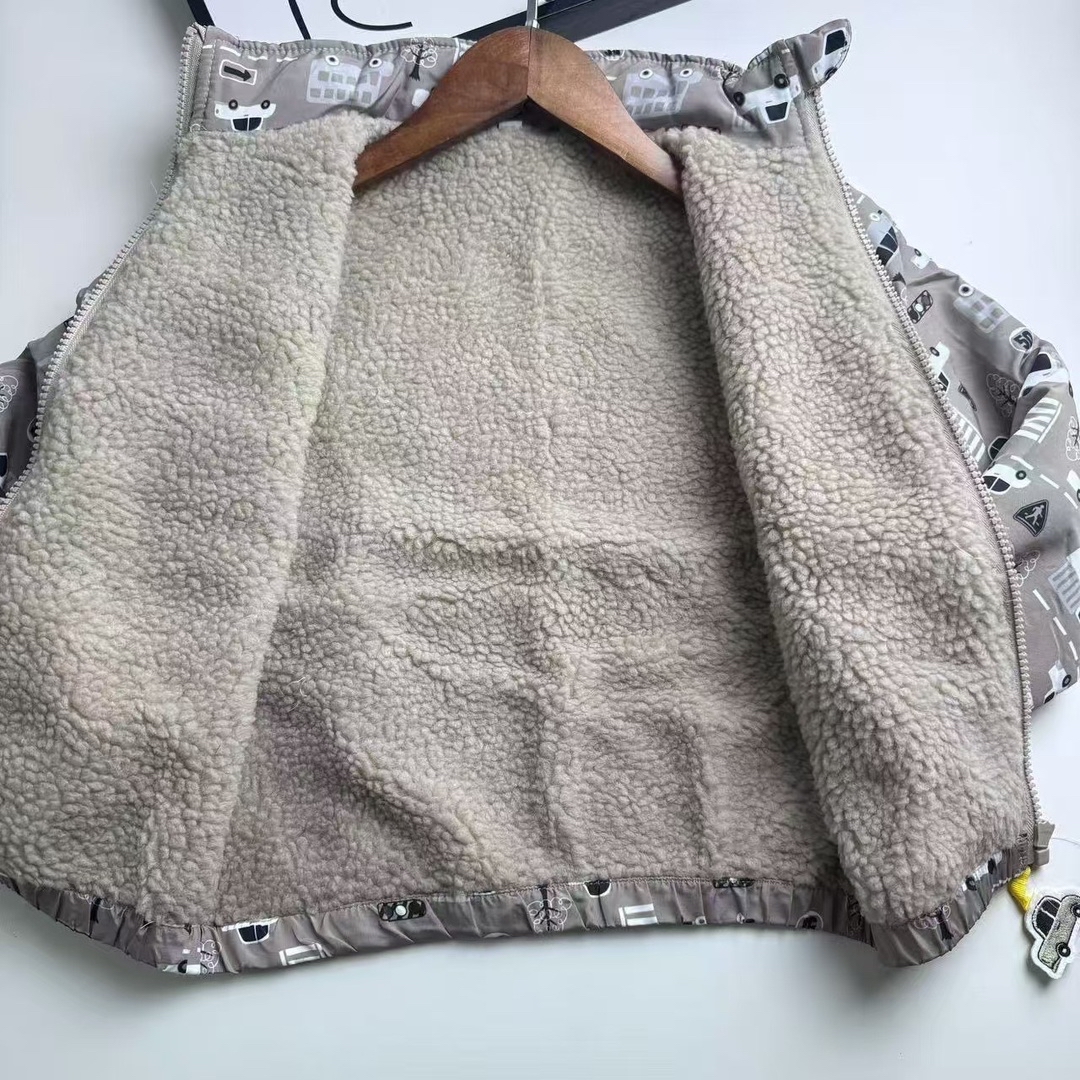 B0089 汽車加厚風褸 