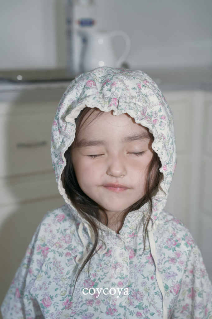 🌸預訂 韓國直送🌸🇰🇷COYCOYA兩色蕾絲花邊碎花連帽上衣