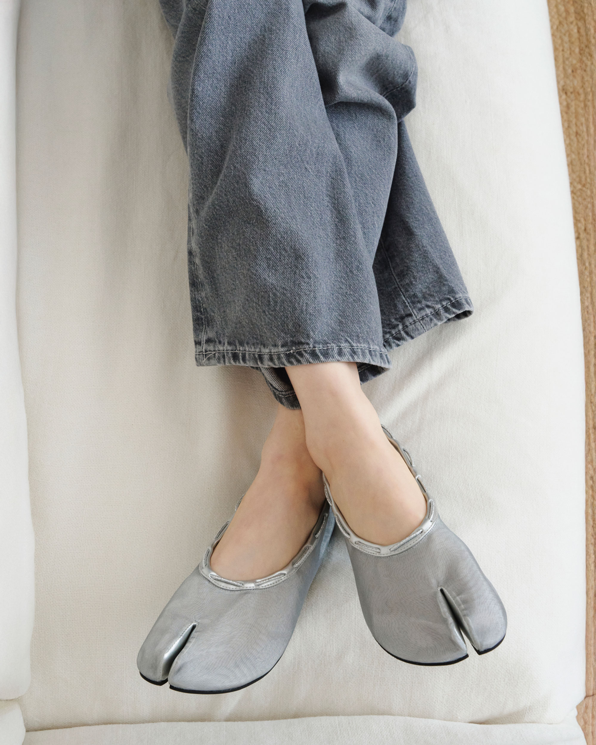 PAES | Mesh Air String Flat 
