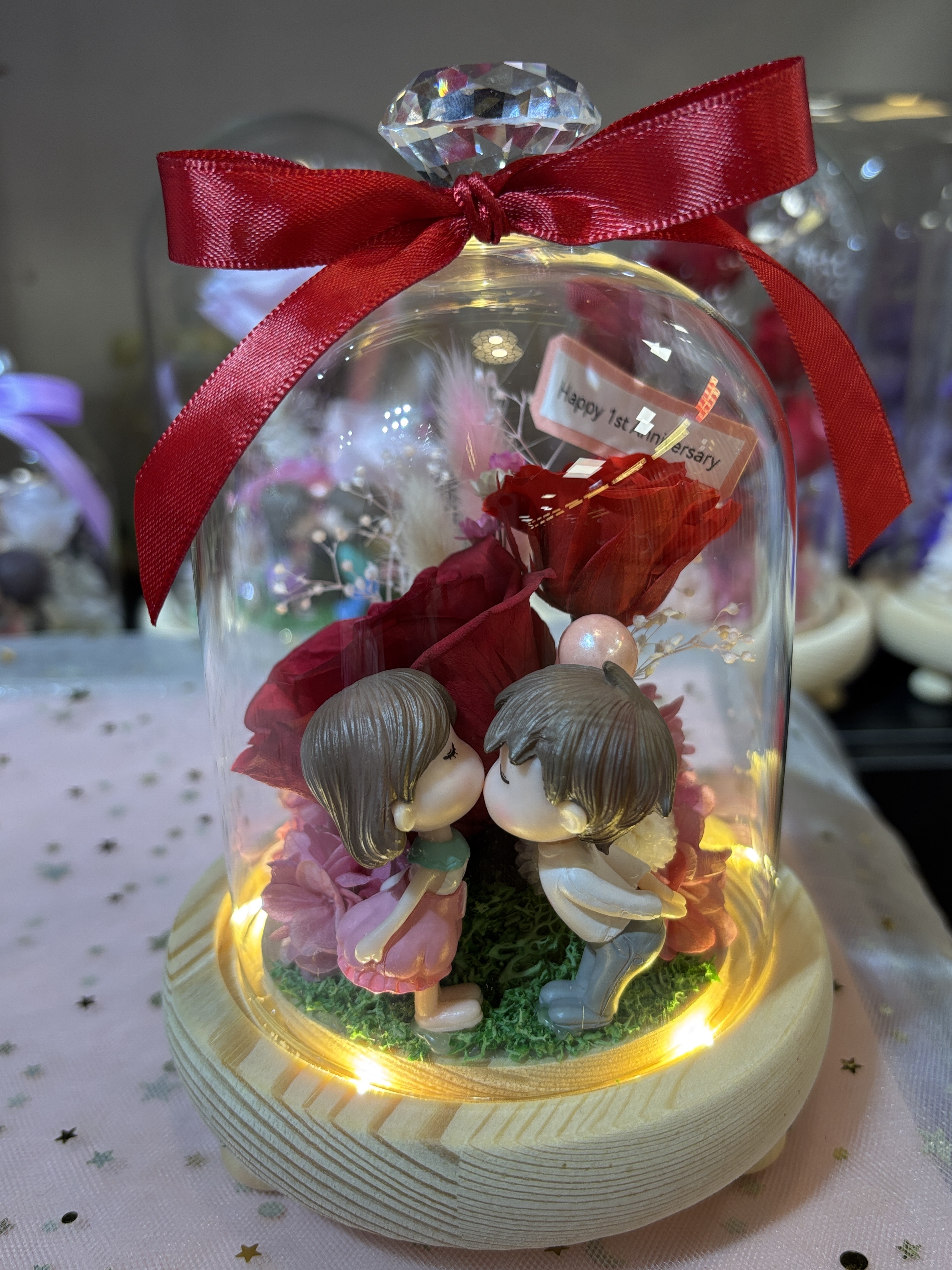 客人特別訂製款永生花紅（暖燈，底坐直徑11cm,總高16cm)