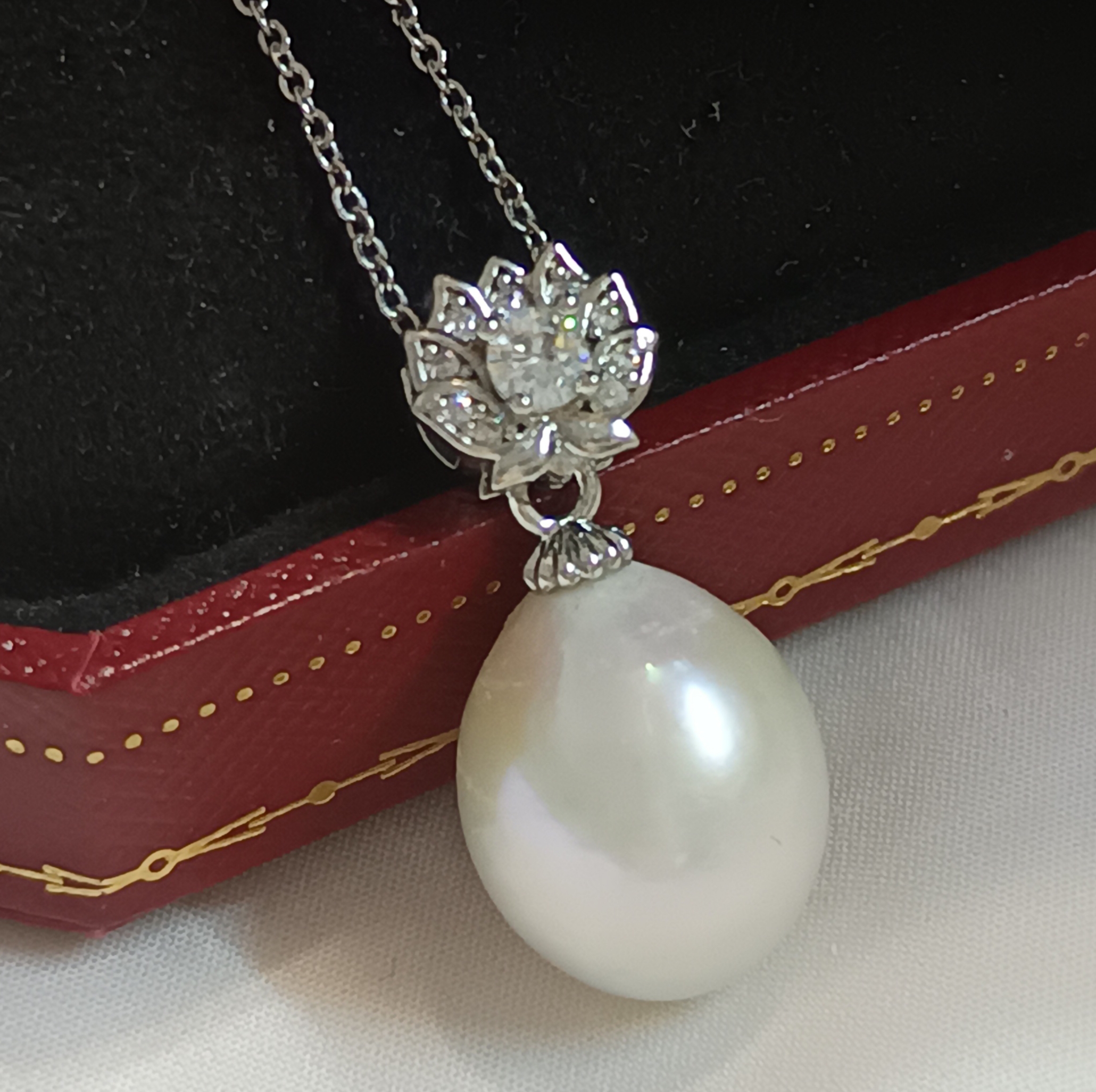 🎉特價孤品🎉大水滴強光淡水愛迪生珍珠注白金鑲鋯石吊墜套鍊