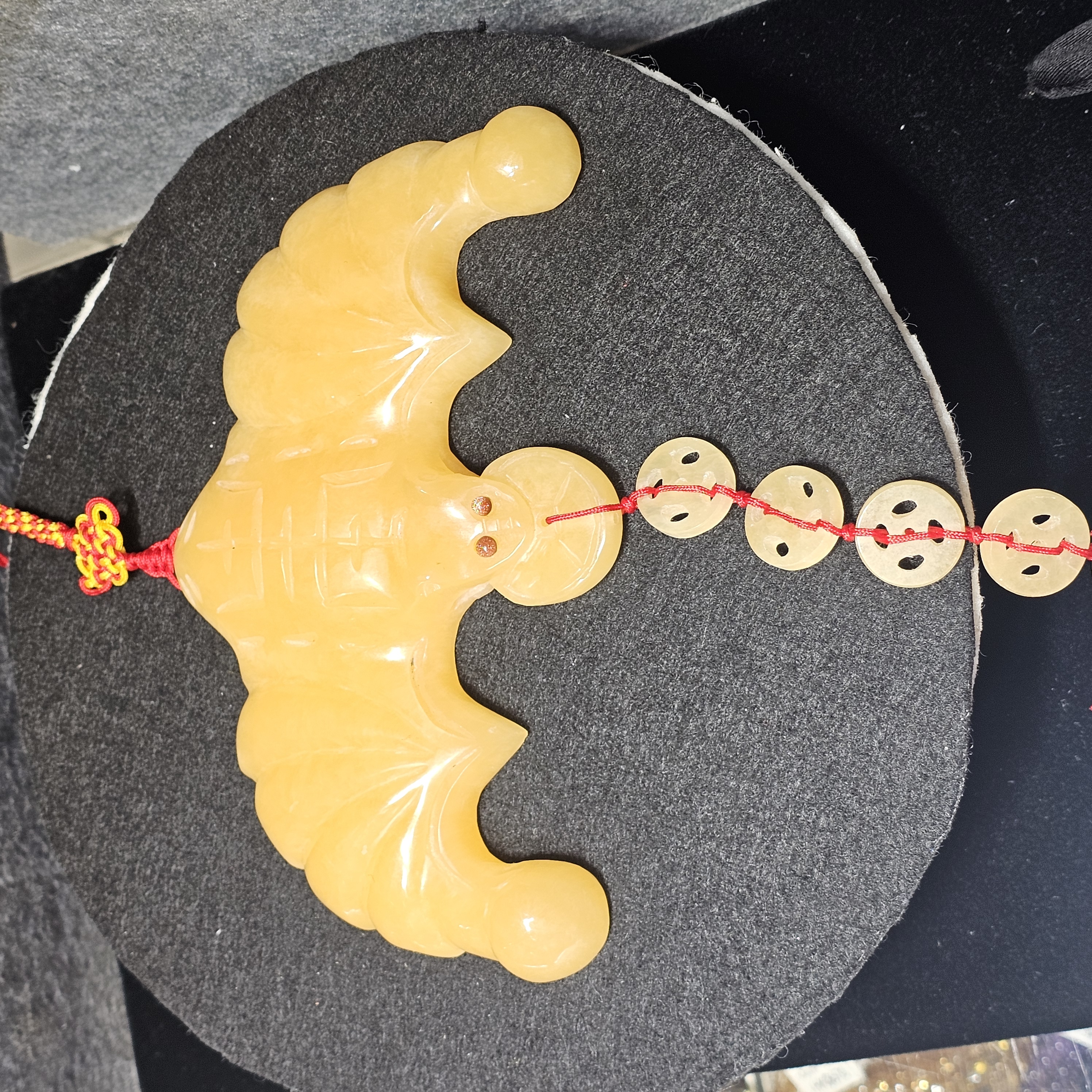 黃玉蝠鼠吊金錢