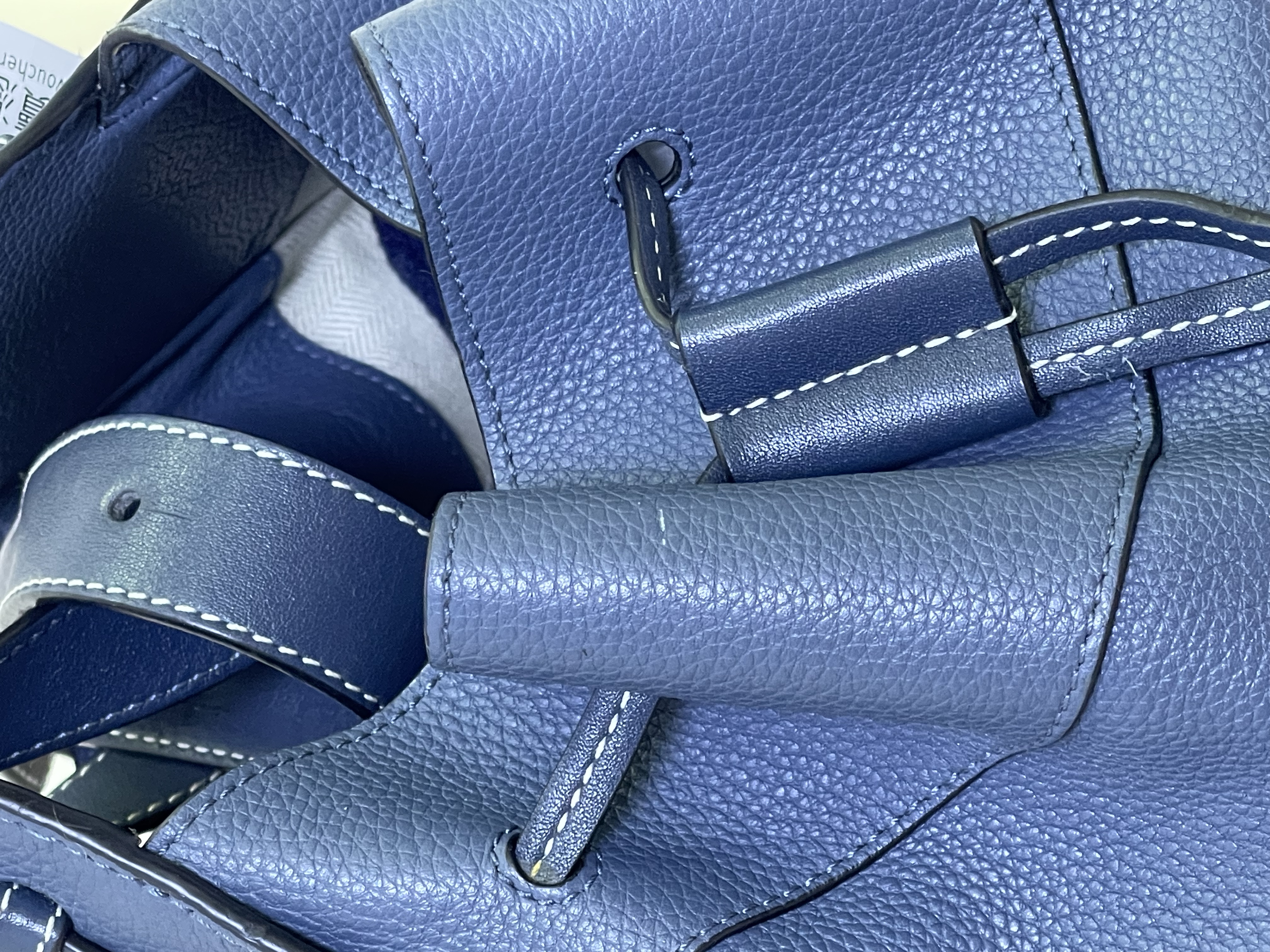 Pre owned LOEWE Hammock Mini / Product Code: 26031104